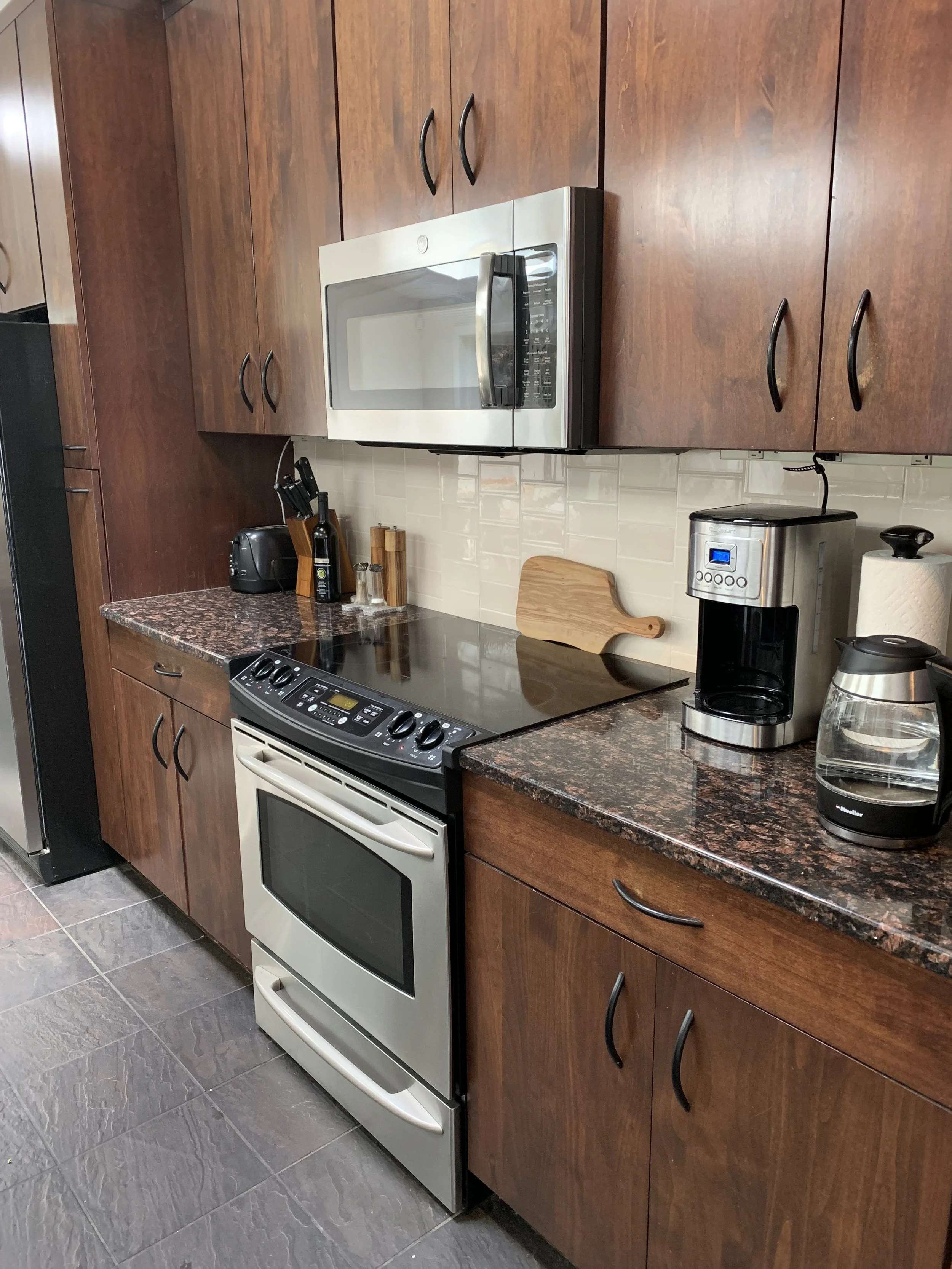 kitchen finished.jpeg