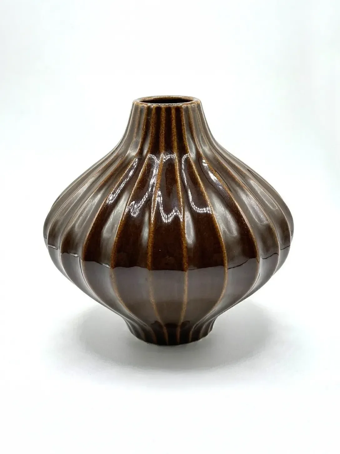 90's Jonathan Adler Pot Au Porter Original Collection Brown Glazed 7" Vase