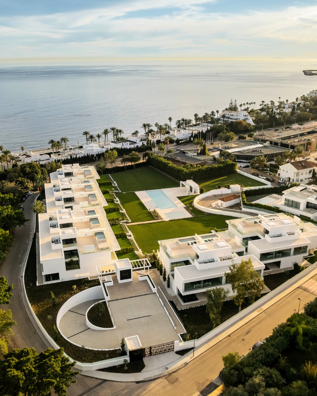 golden mile marbella sea