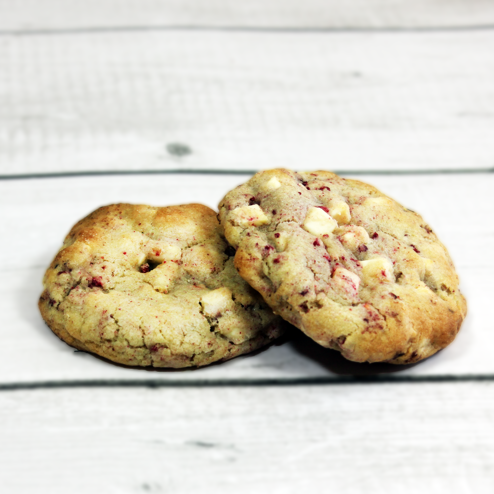 White Chocolate & Rasberry Cookie