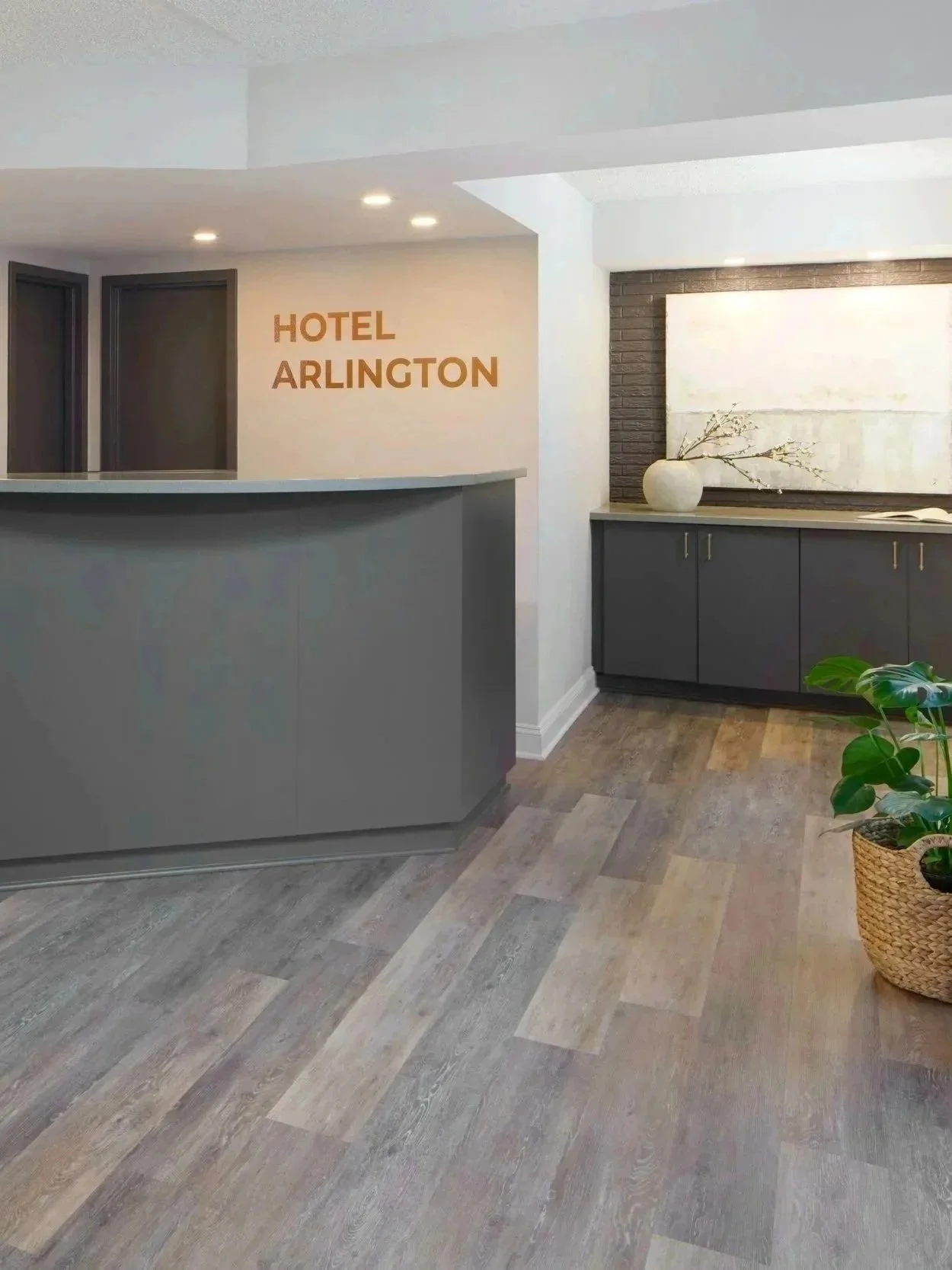 HotelArlington_Lobby1_11564_final.jpg