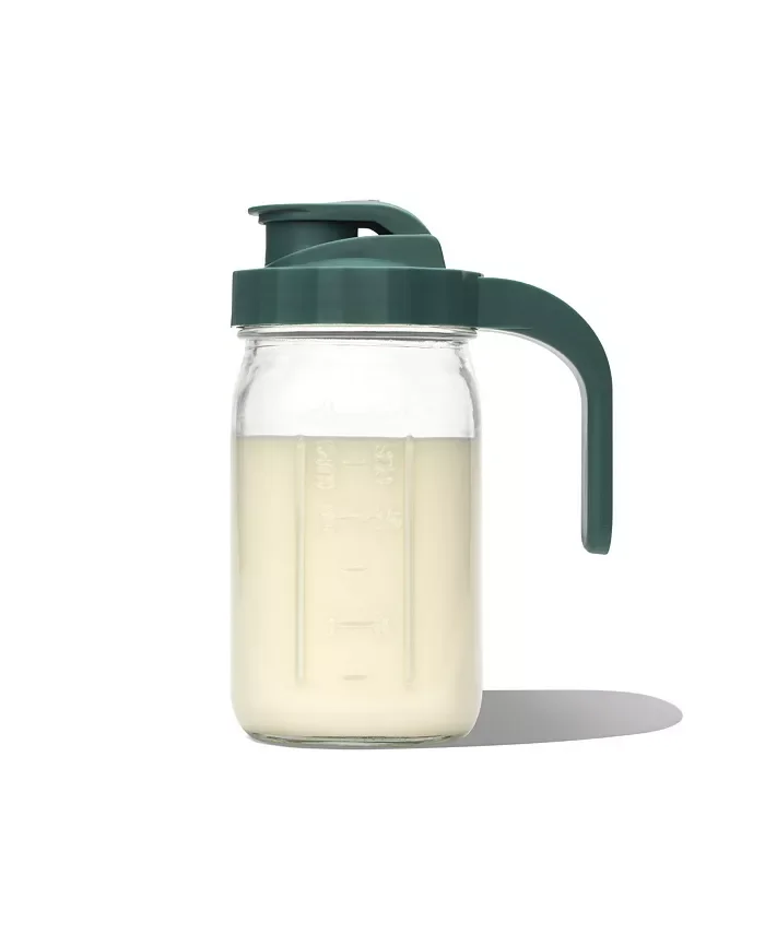 Glass breast milk pitcher on Rachel Bernhard's Baby Registry page.