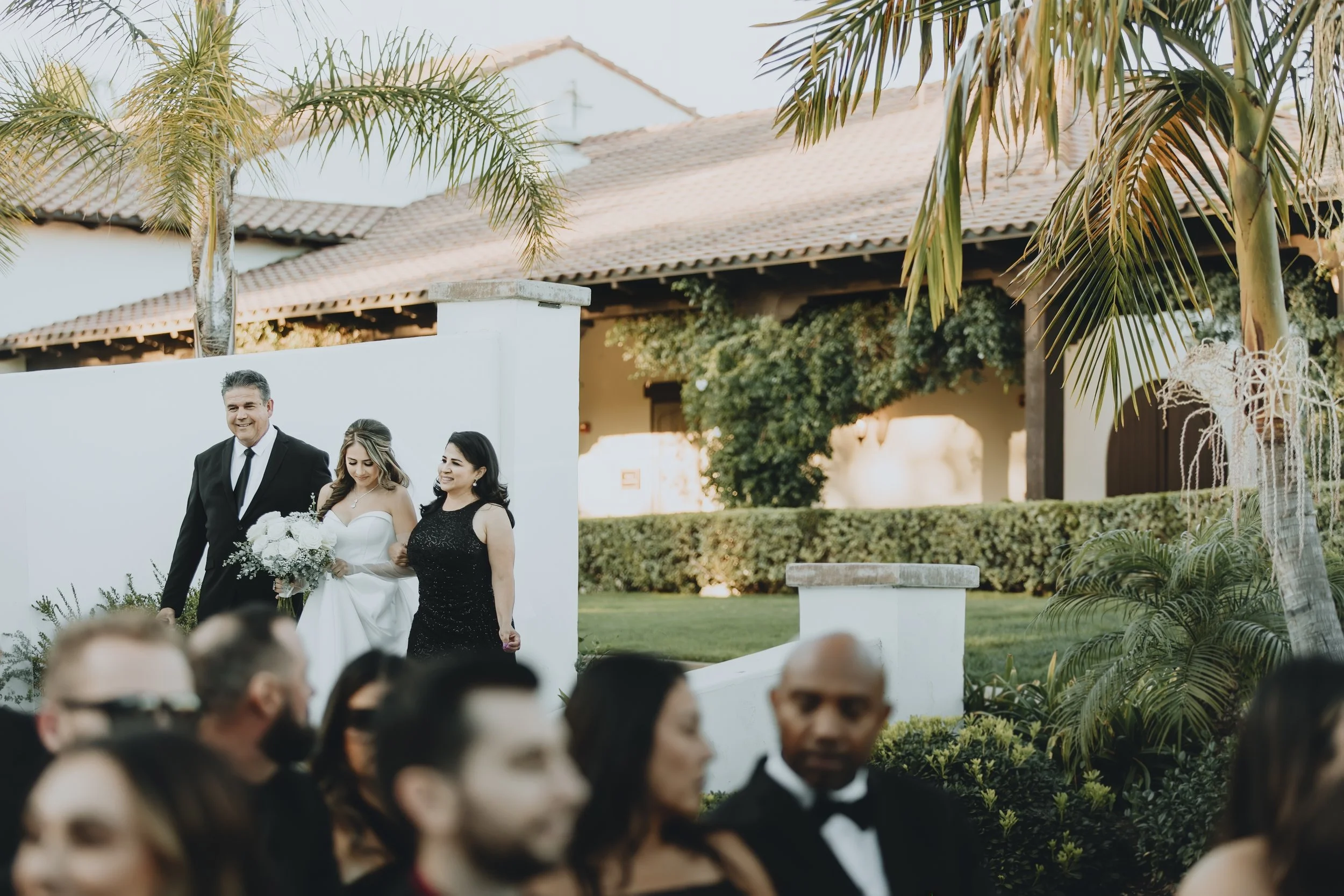 Mr & Mrs Oliver110.jpg