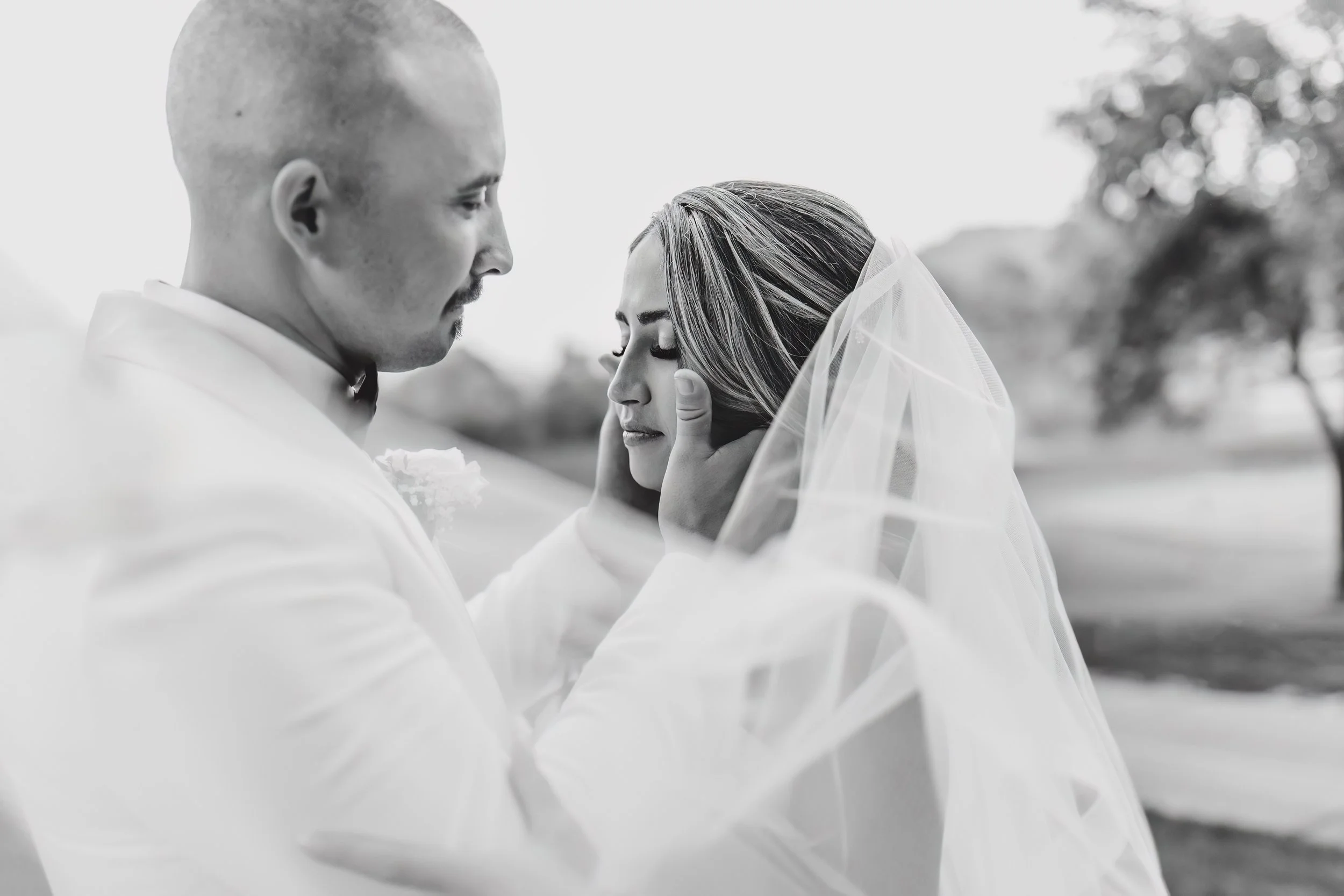 Mr & Mrs Oliver179.jpg