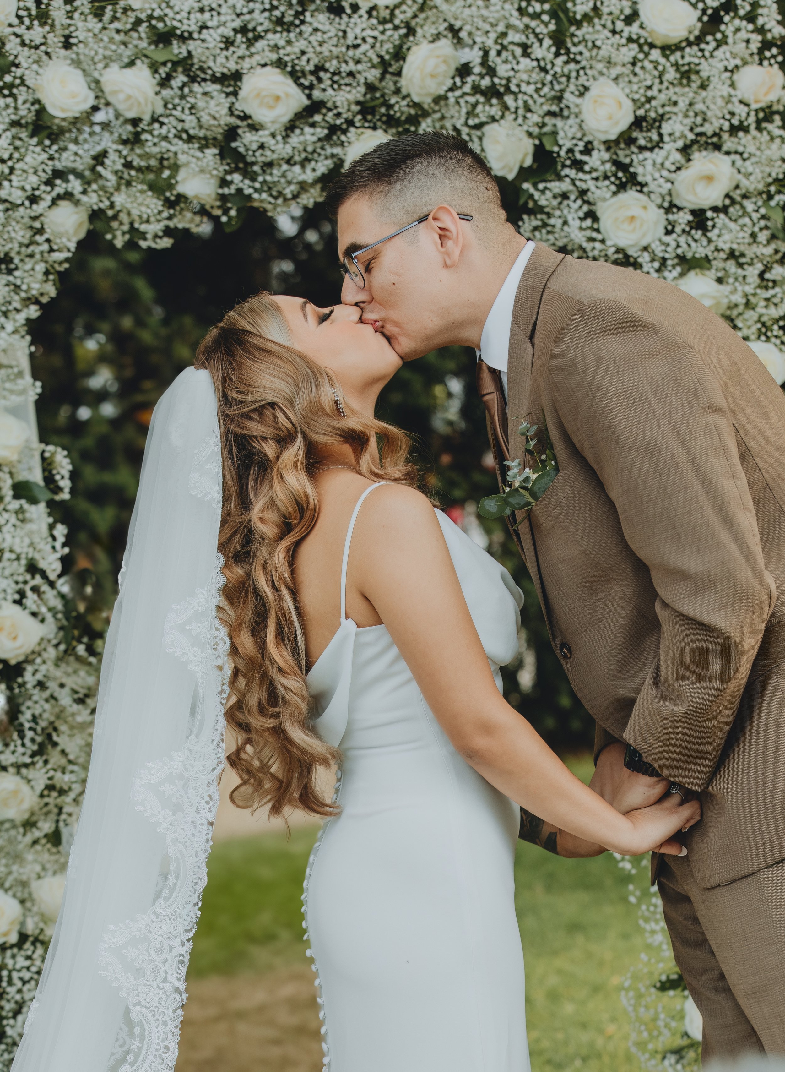 Mr. & Mrs. Angel198.jpg