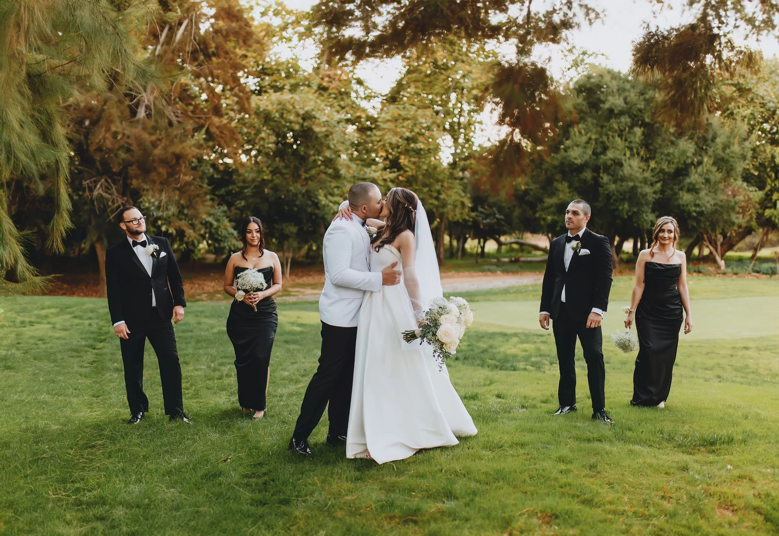 Mr & Mrs Oliver257.jpg