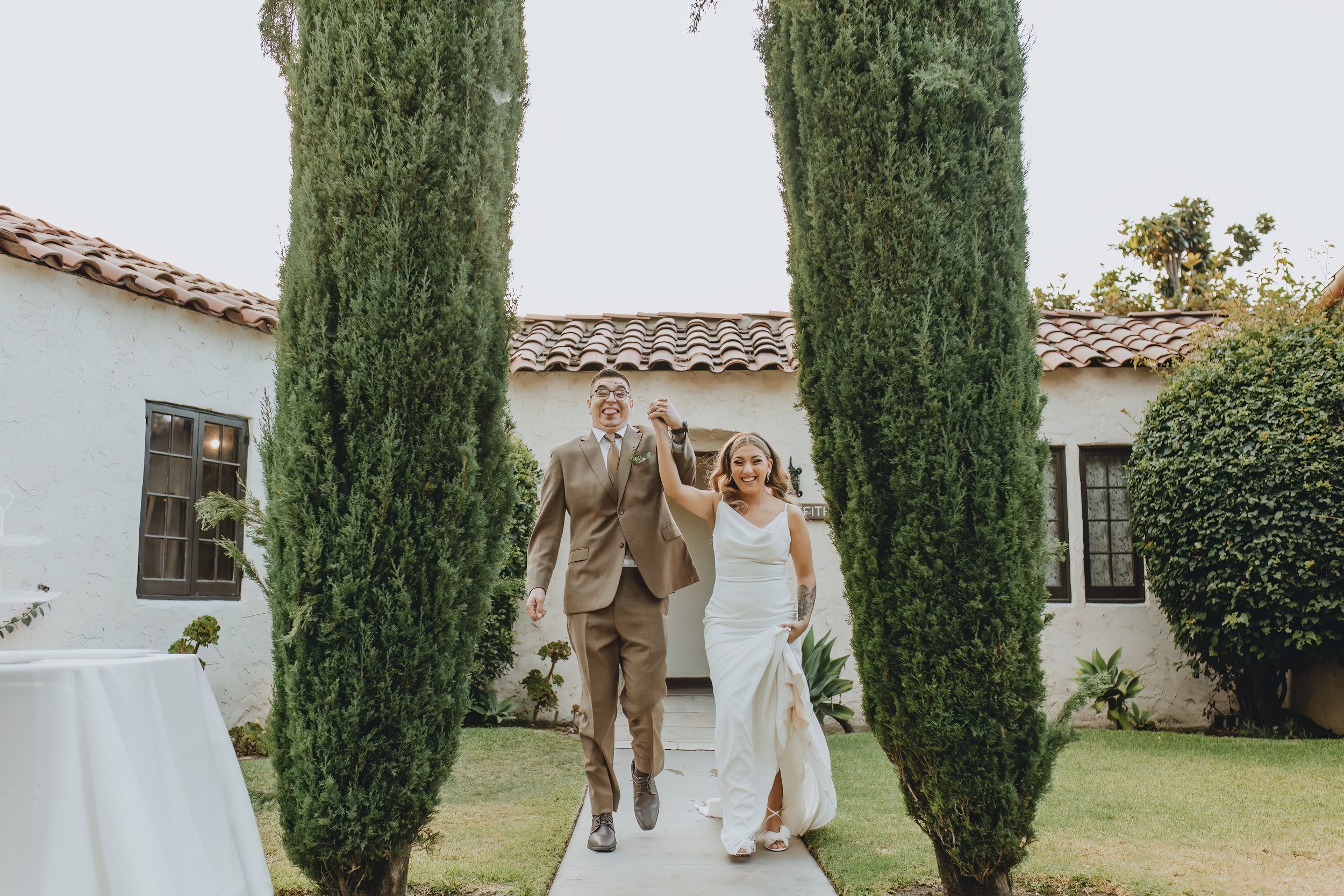 Mr. & Mrs. Angel270.jpg