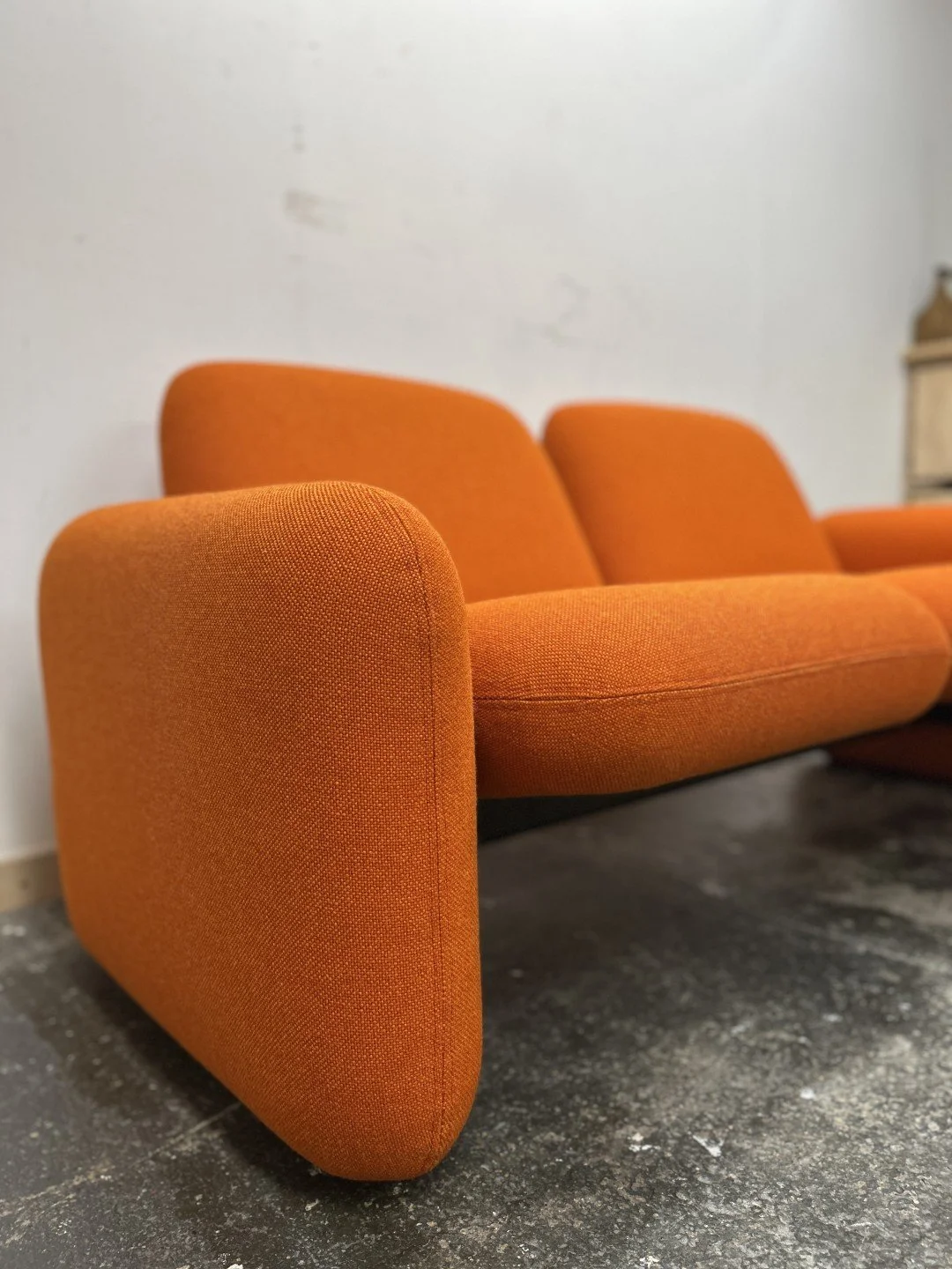 Herman Miller Chiclet Sofa Upholstery and Restoration in Kvadrat Hallingdal Fabric 