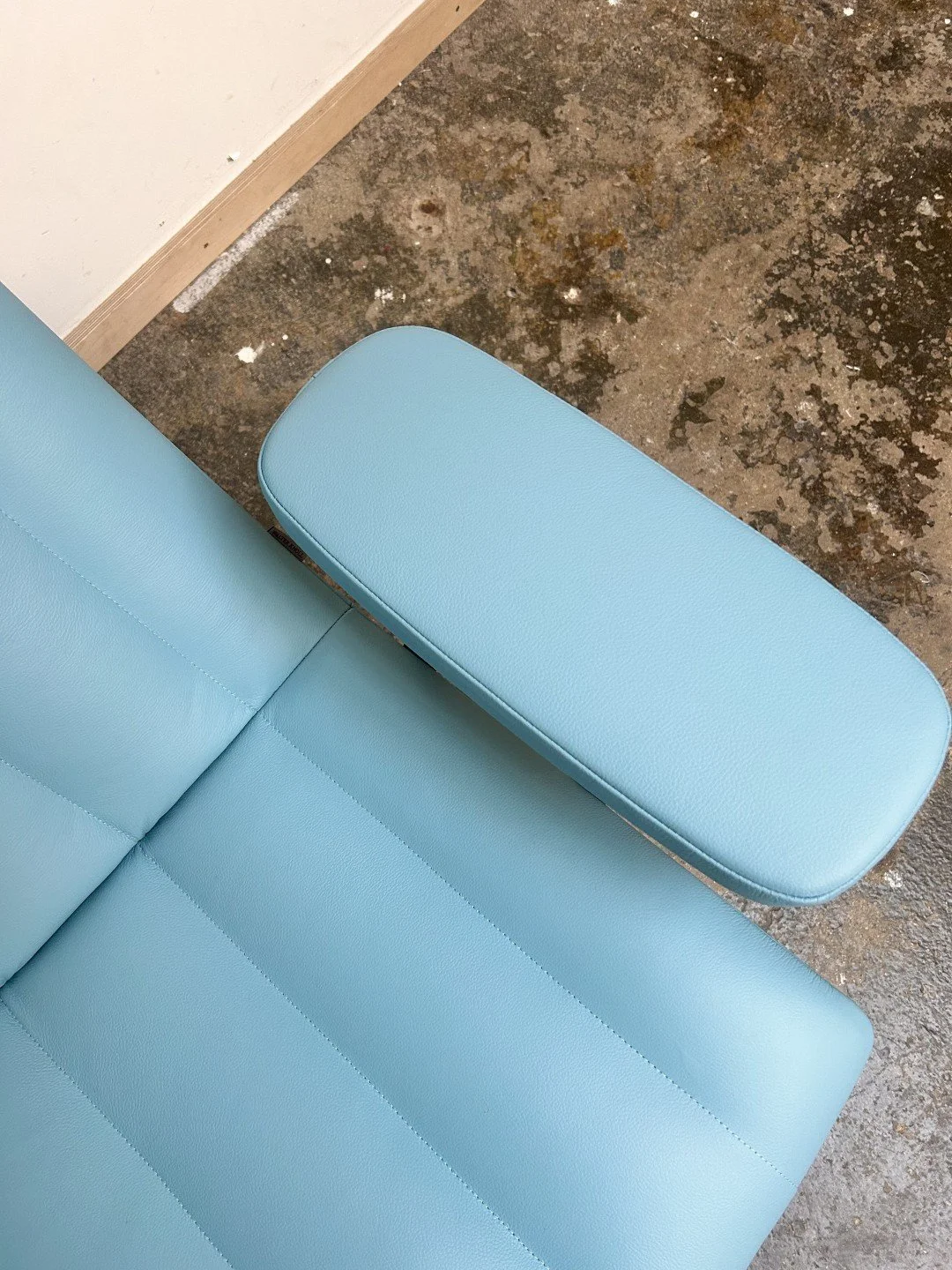 Walter Knoll Healey Easy Chair Upholstery, specialist leather upholstery