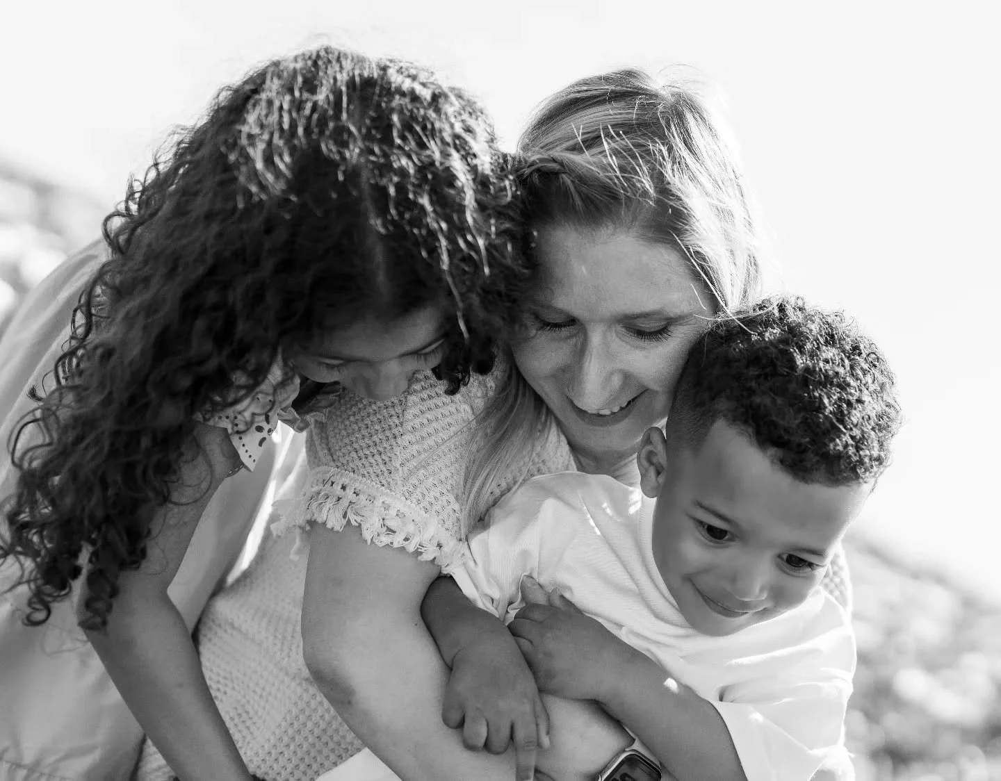 Wrapped in love, laughter, and hugs 🤍

#braintreephotographer 
#essexportraitphotographer 
#PortraitPhotography