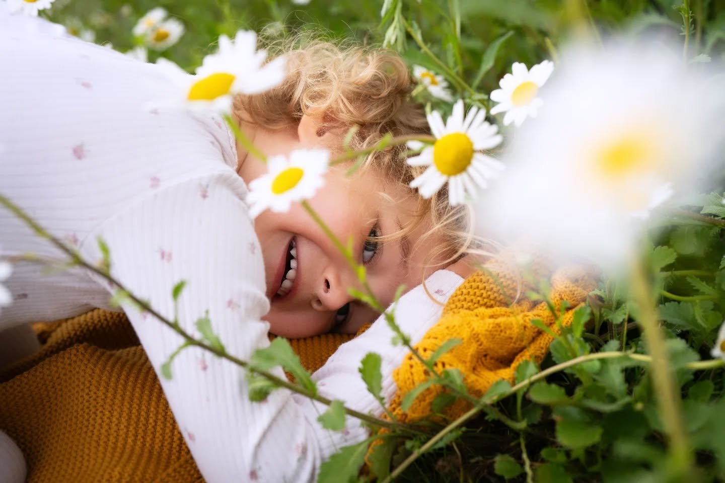 Little moments, big happiness 💛😍🌼

#daisyphotography
#essexportraitphotographer
#braintreephotographer