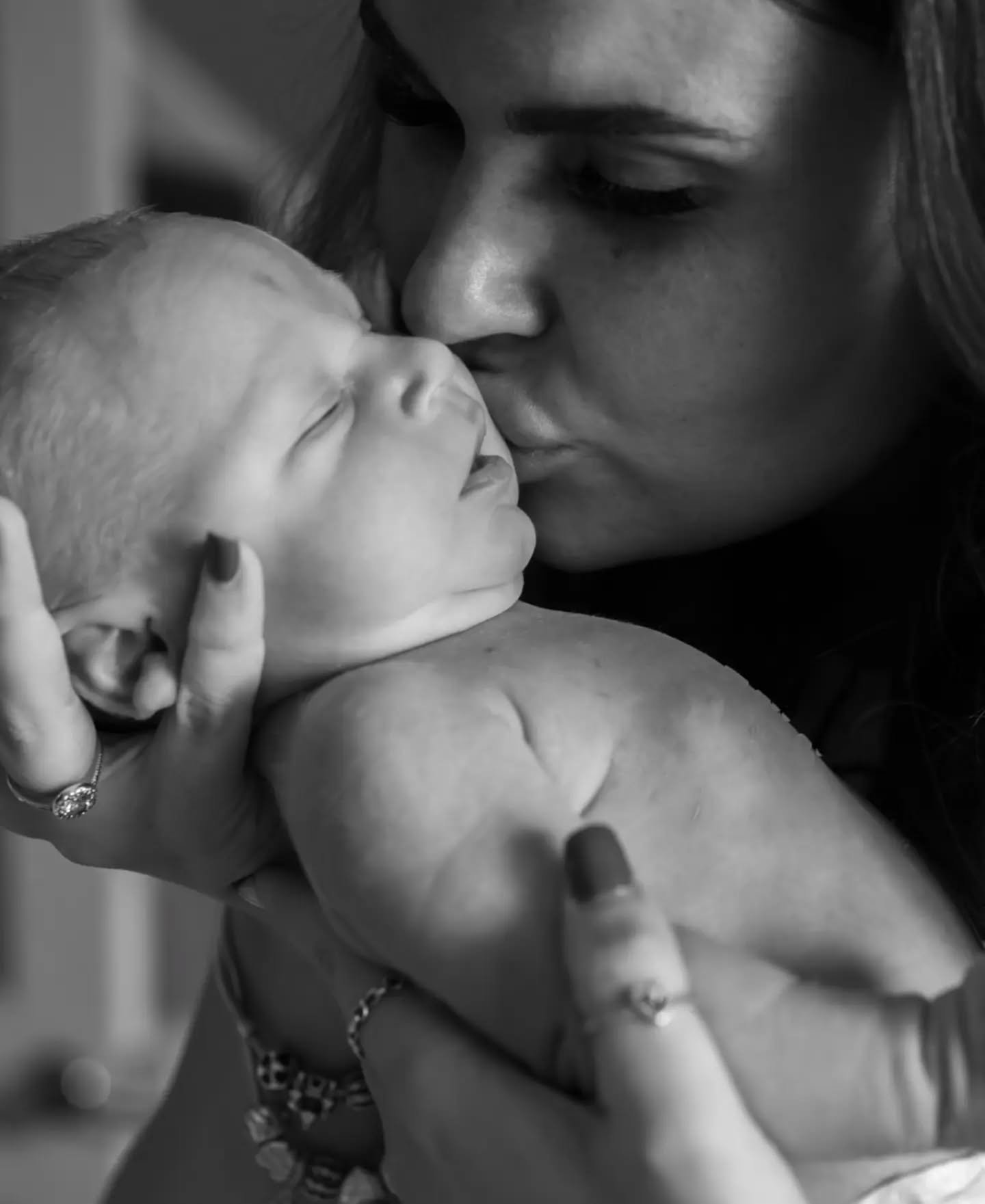Mummy&rsquo;s boy ❤️

I absolutely love capturing these little moments when nobody thinks I&rsquo;m looking. There&rsquo;s no posing, no waiting for the camera to click, and no pressure to create the &ldquo;perfect&rdquo; shot.

Just a beautiful, com