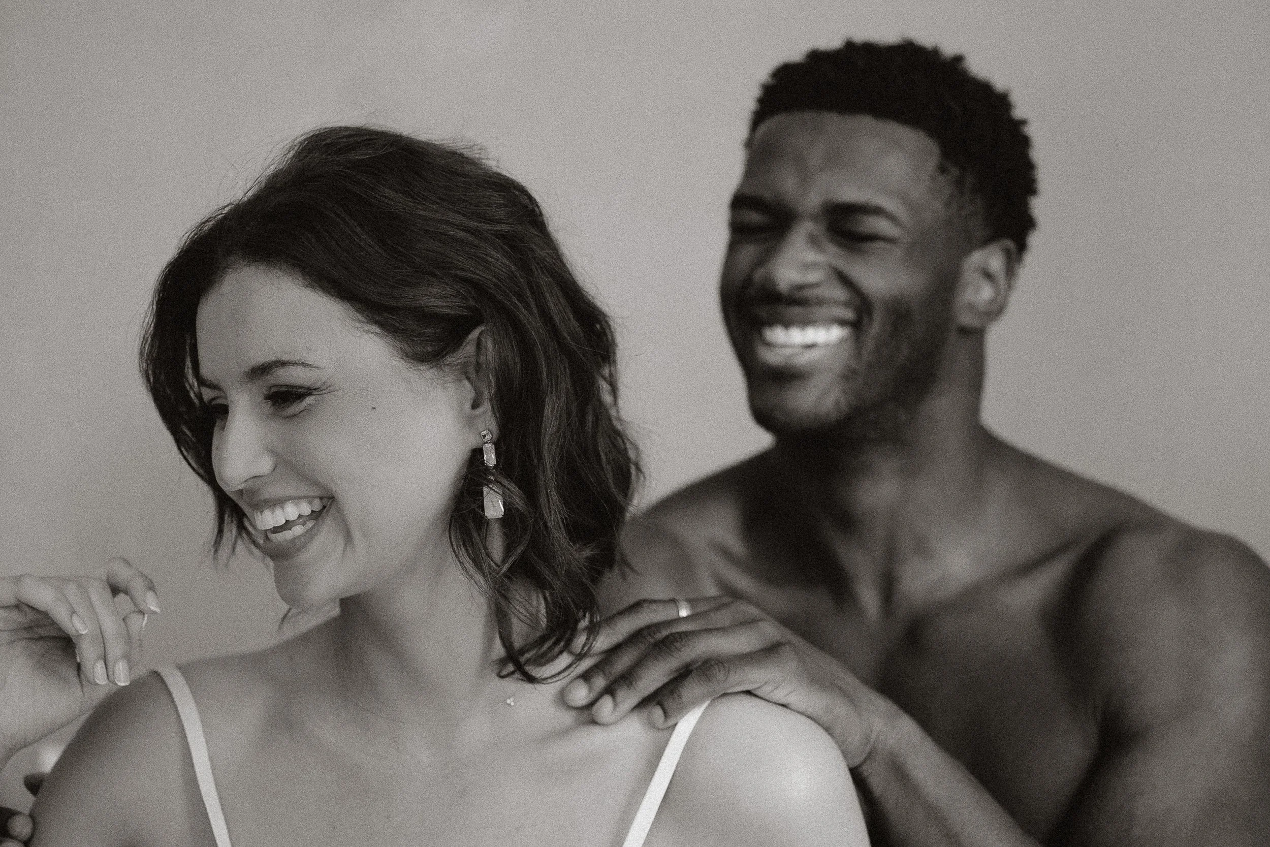 Lifestyle and Family
Portrait sessions capturing families, couples, or individuals in a natural and relaxed setting. These sessions often document quiet domestic moments, seasonal portraits, and informal gatherings within the home and landscape.