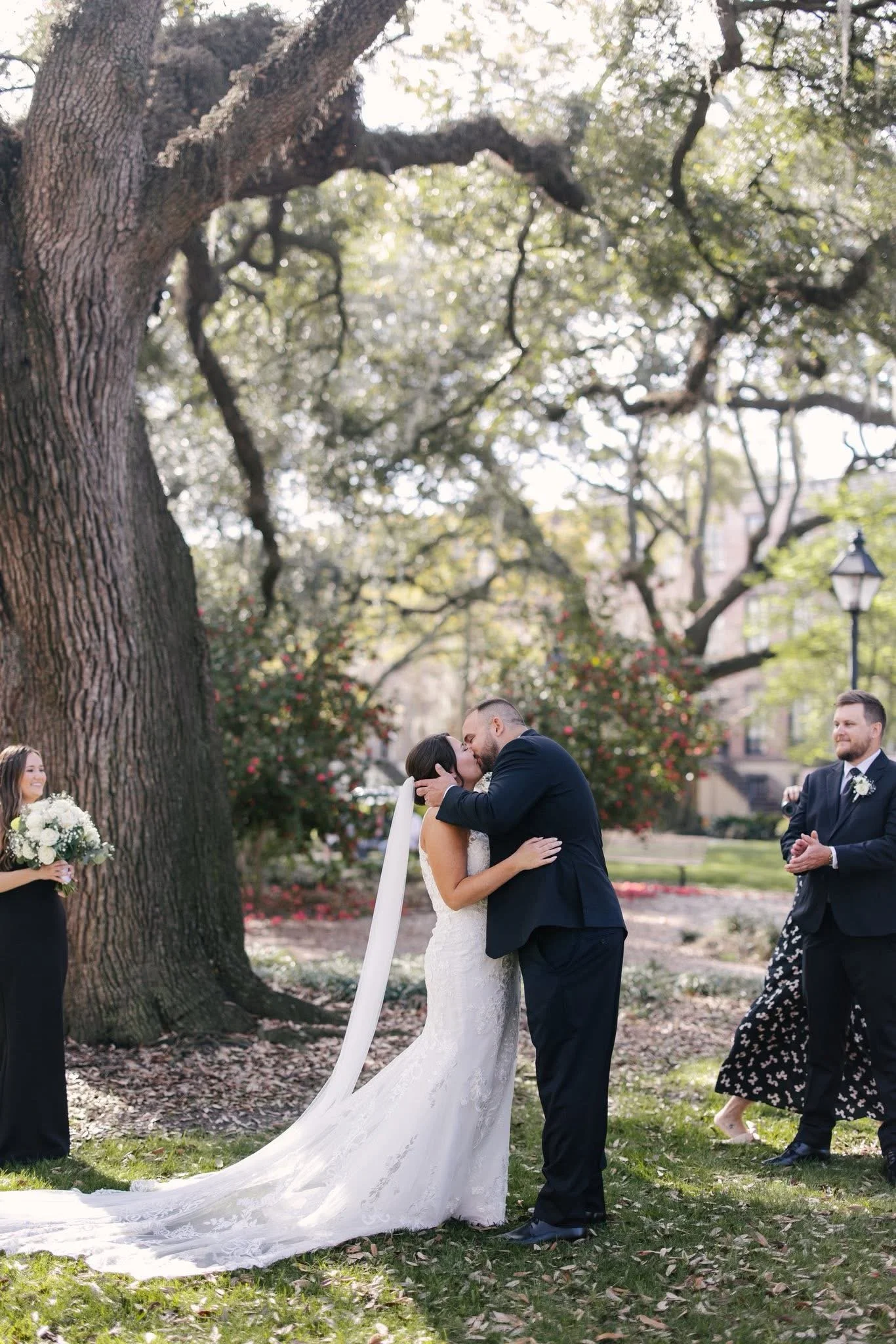 Orlando wedding content creator capturing an outdoor wedding ceremony