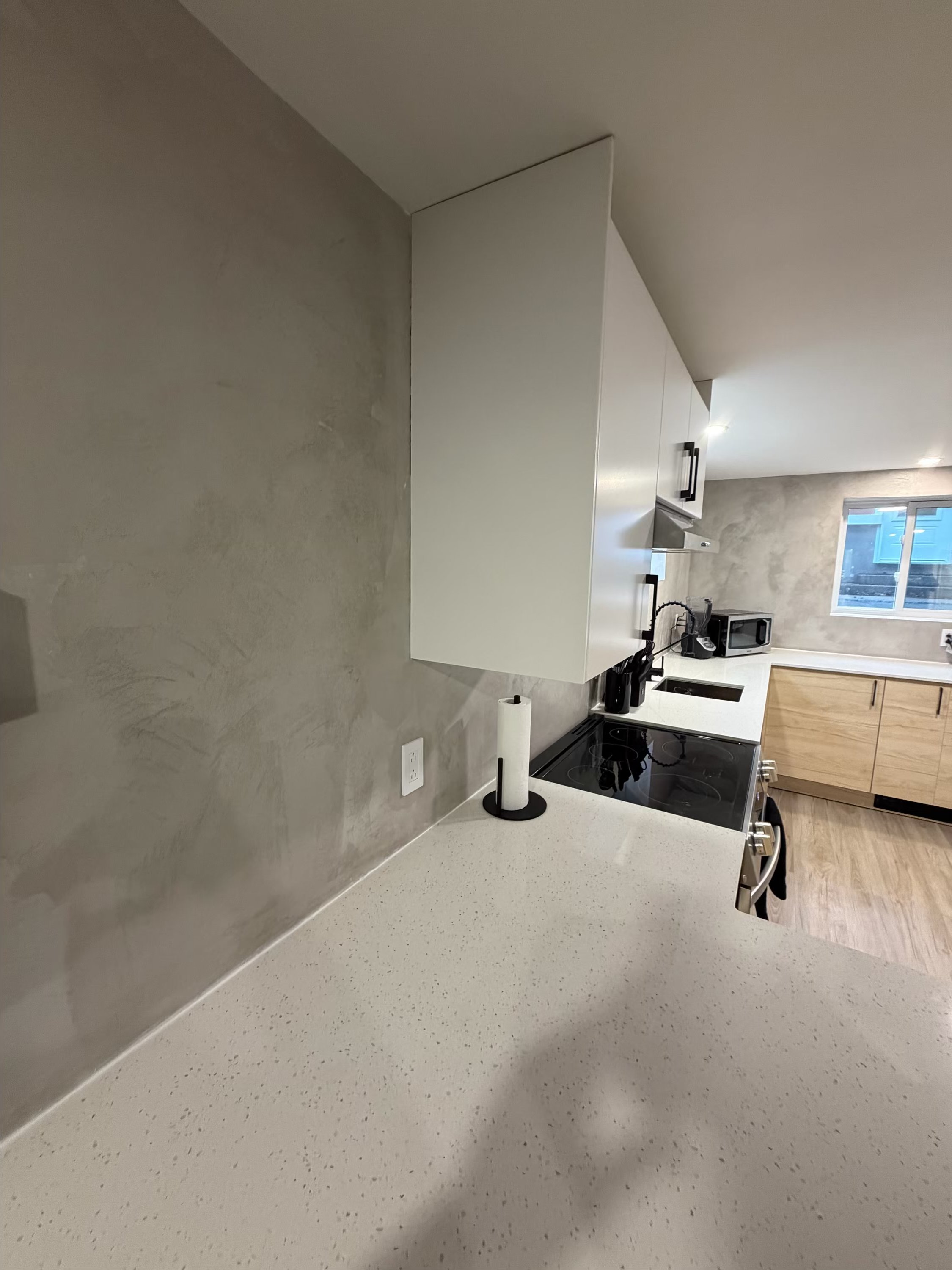 Backsplash microciment