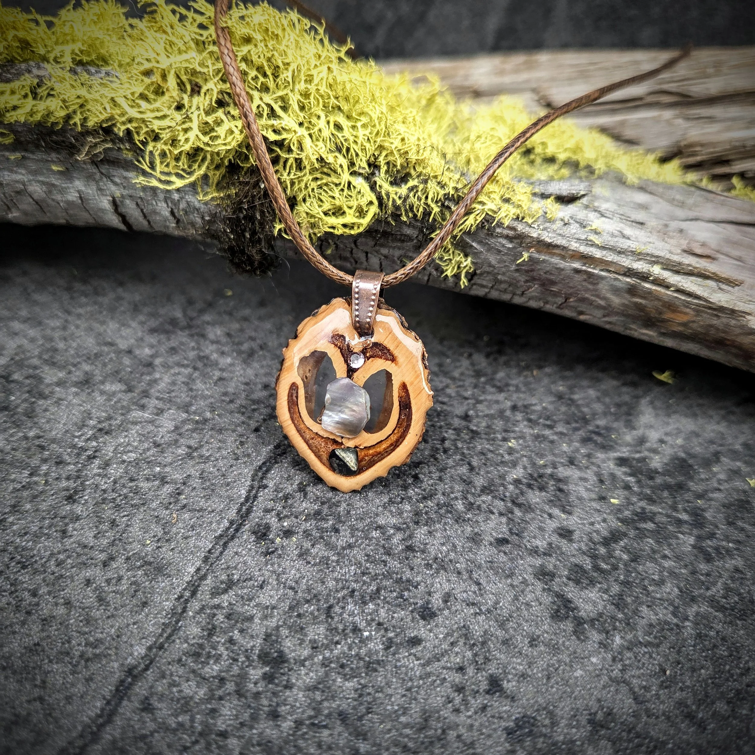 Abalone Walnut Necklace