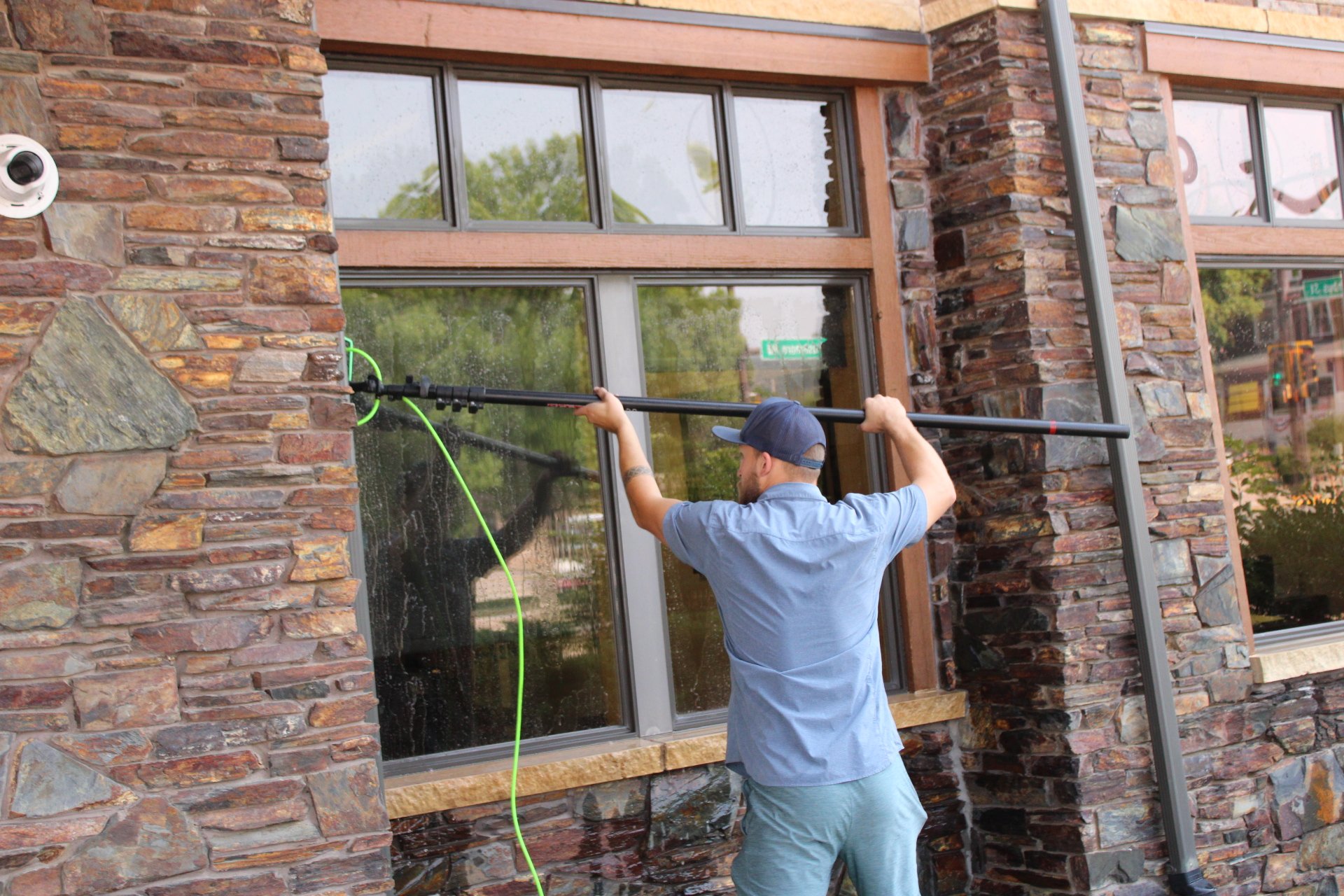 Residential and Commercial Window Cleaning