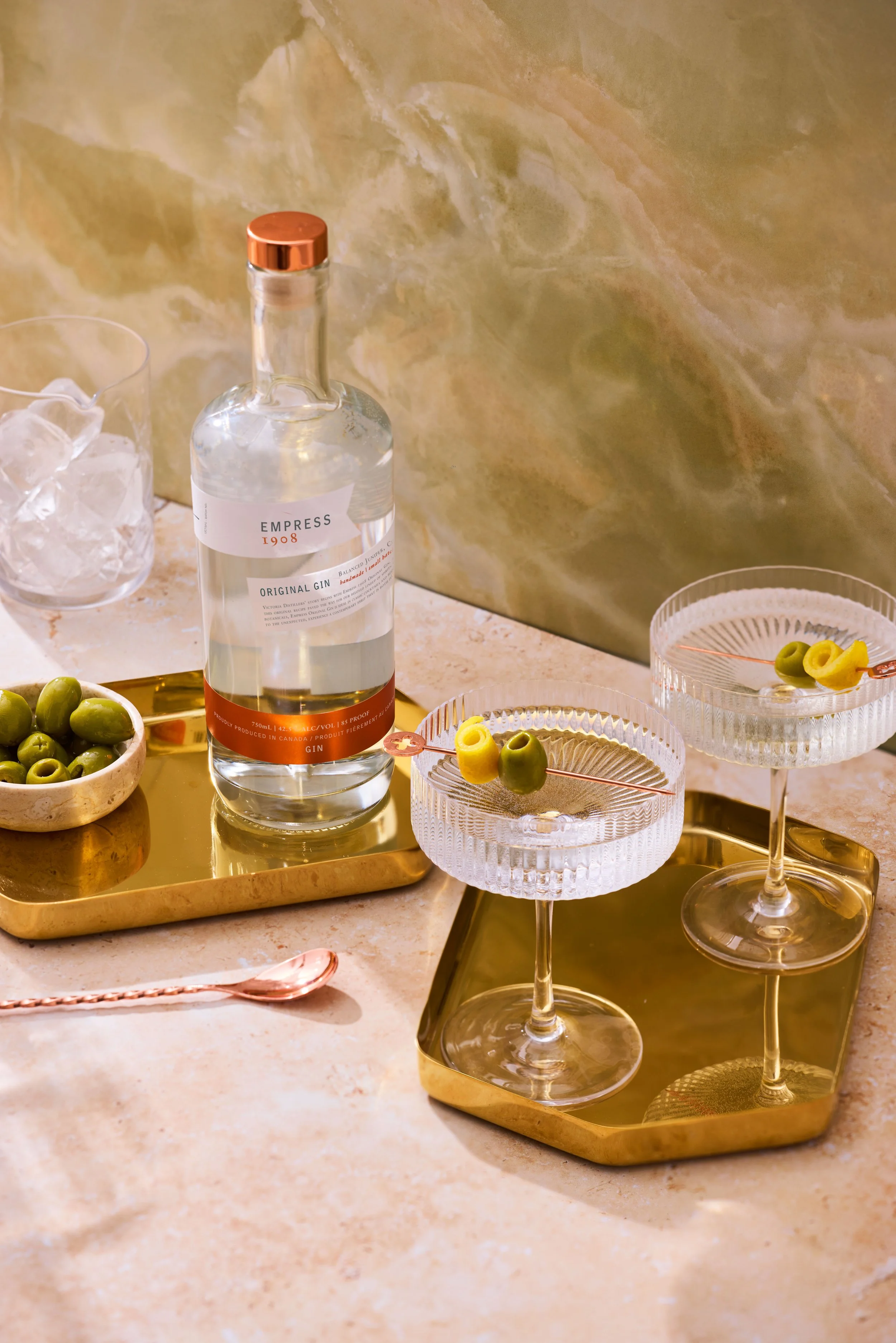 Martini-Original_730-BOTTLE-FOCUS.jpg