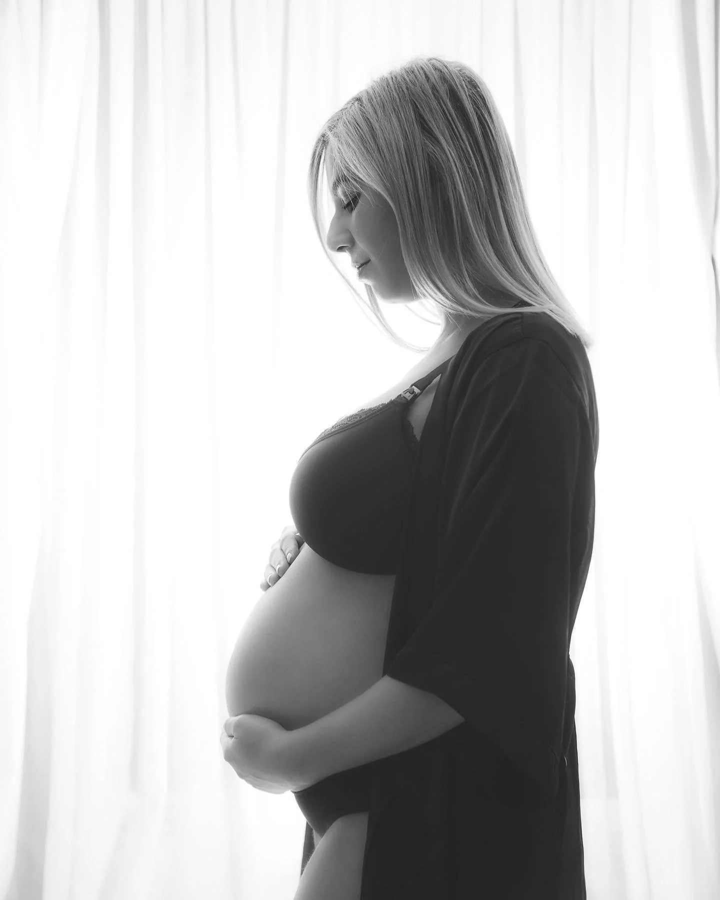 Capturing this special time 🤰 #PregnancyPhotoshoot