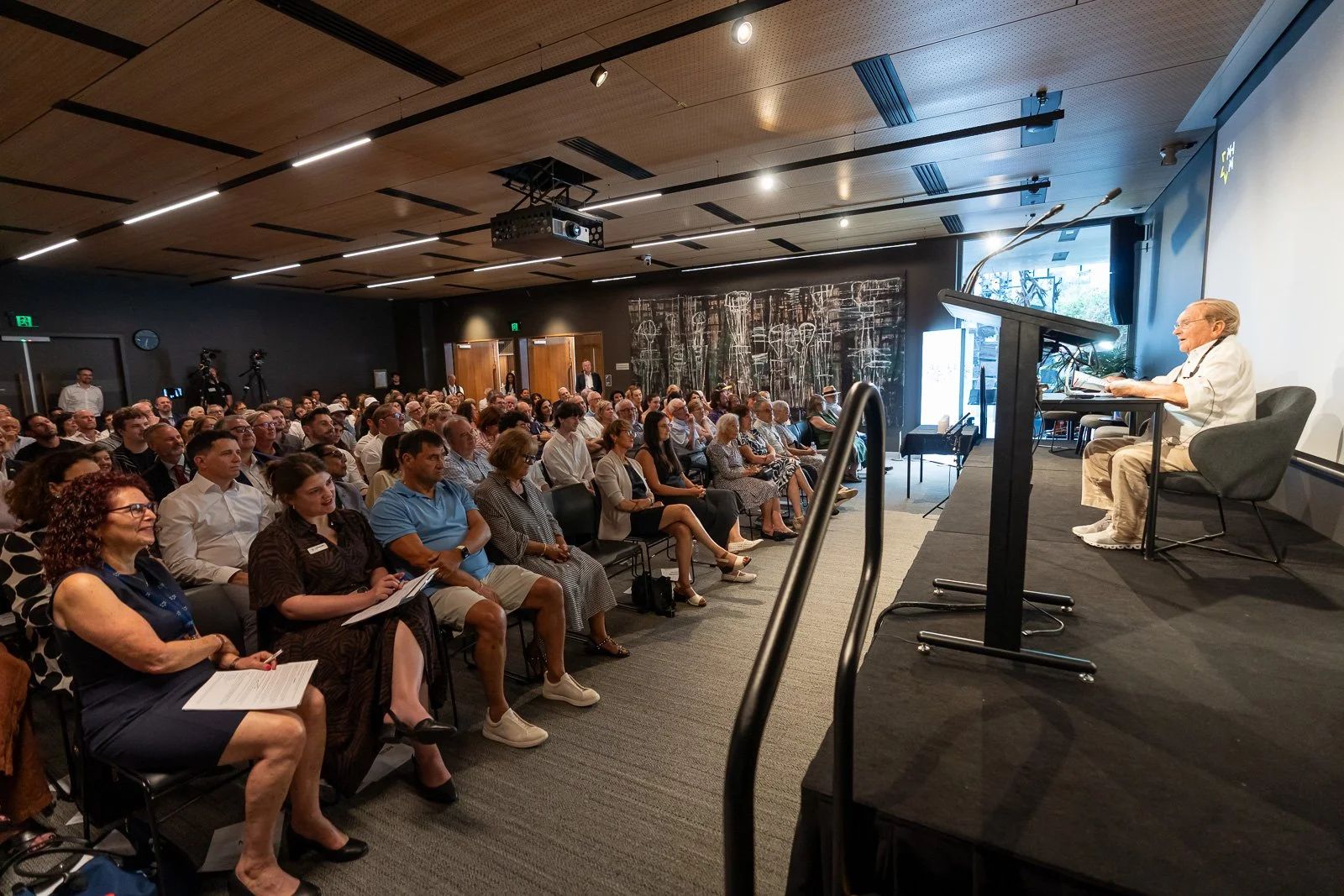 NOT FOR PROFIT VOLUNTEER-123.jpg