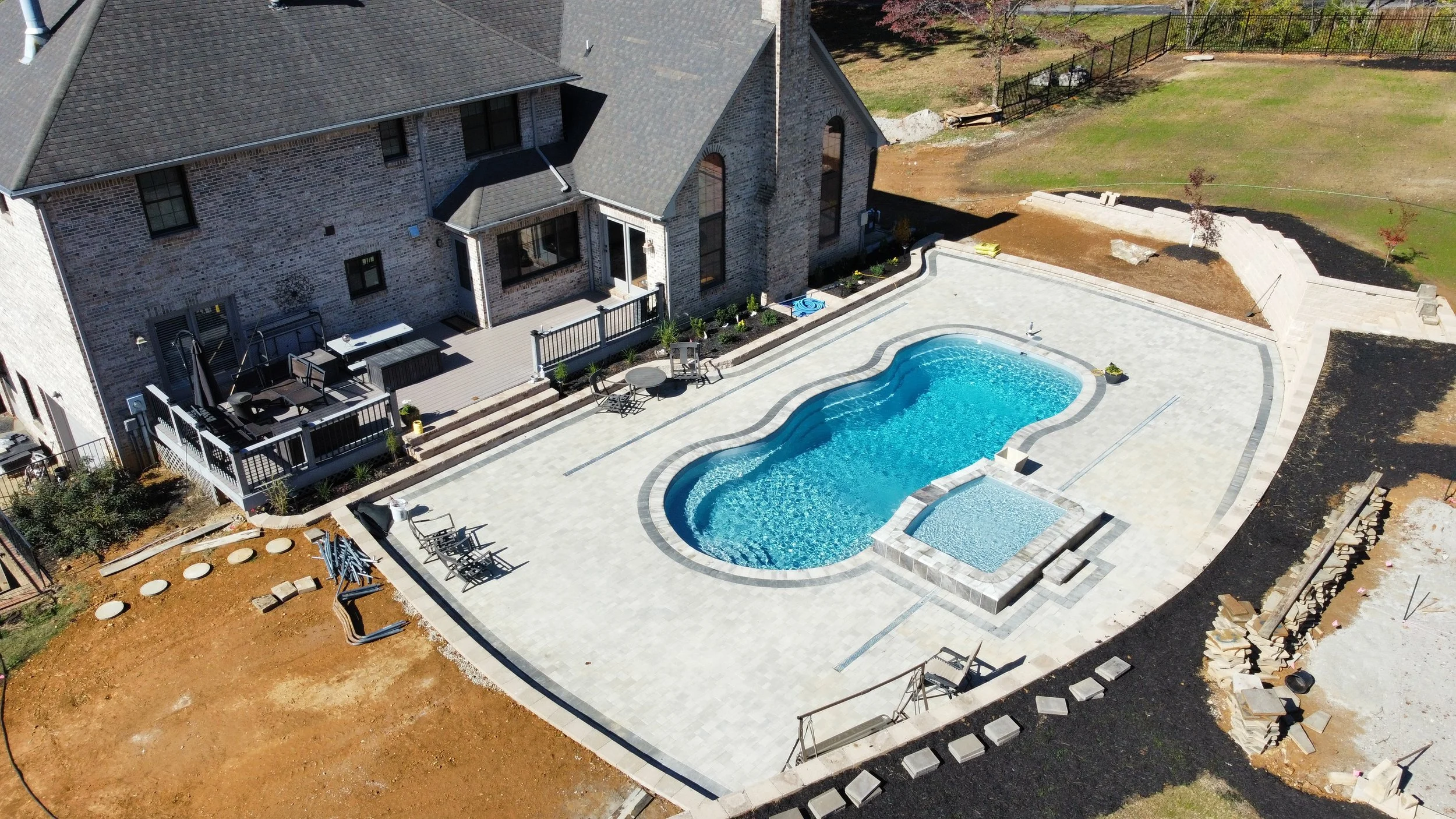 dji_fly_20231031_125810_240_1698775231205_photo_optimized.jpg