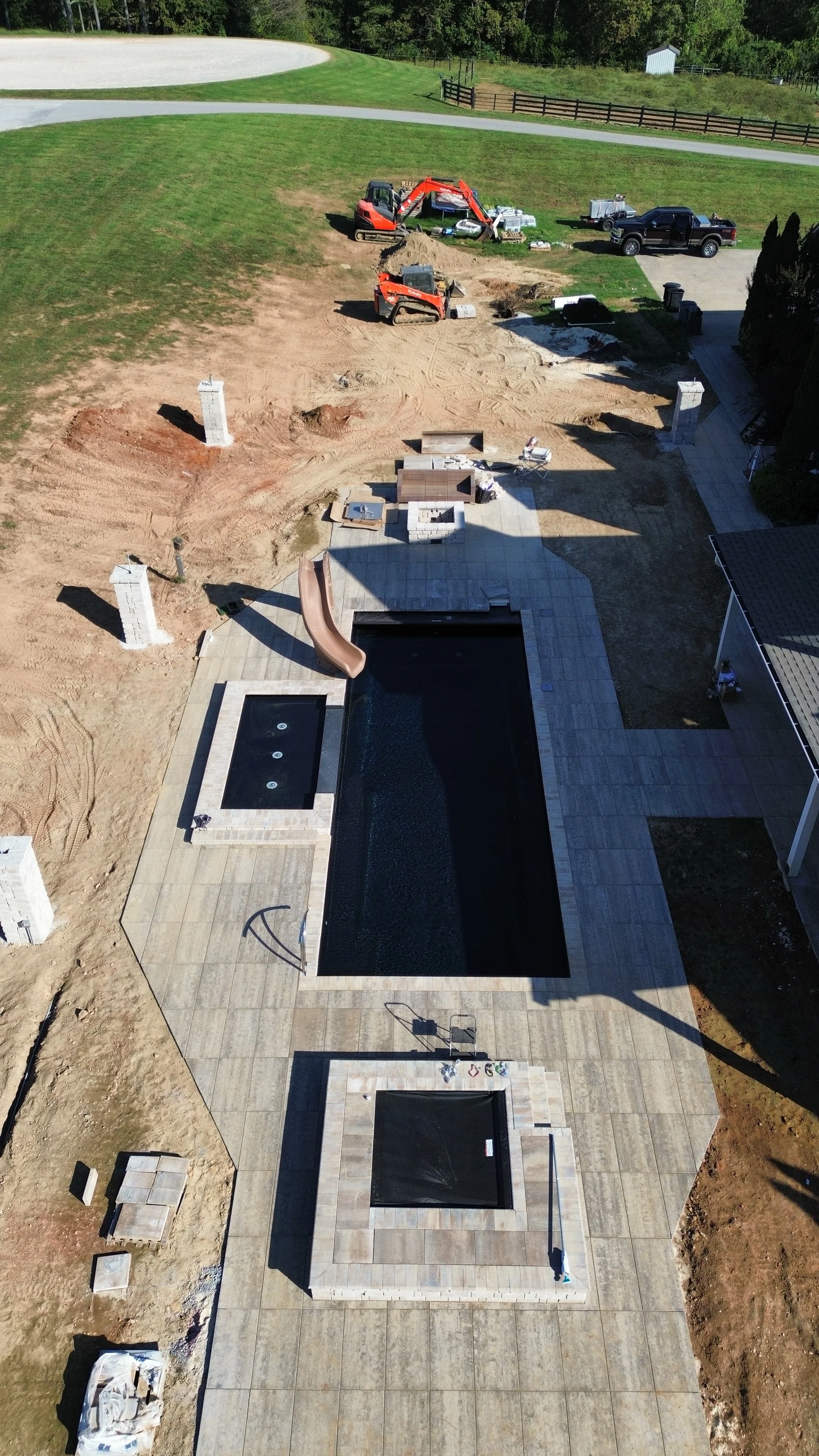 dji_fly_20251003_153508_431_1759524043137_photo_optimized.jpg