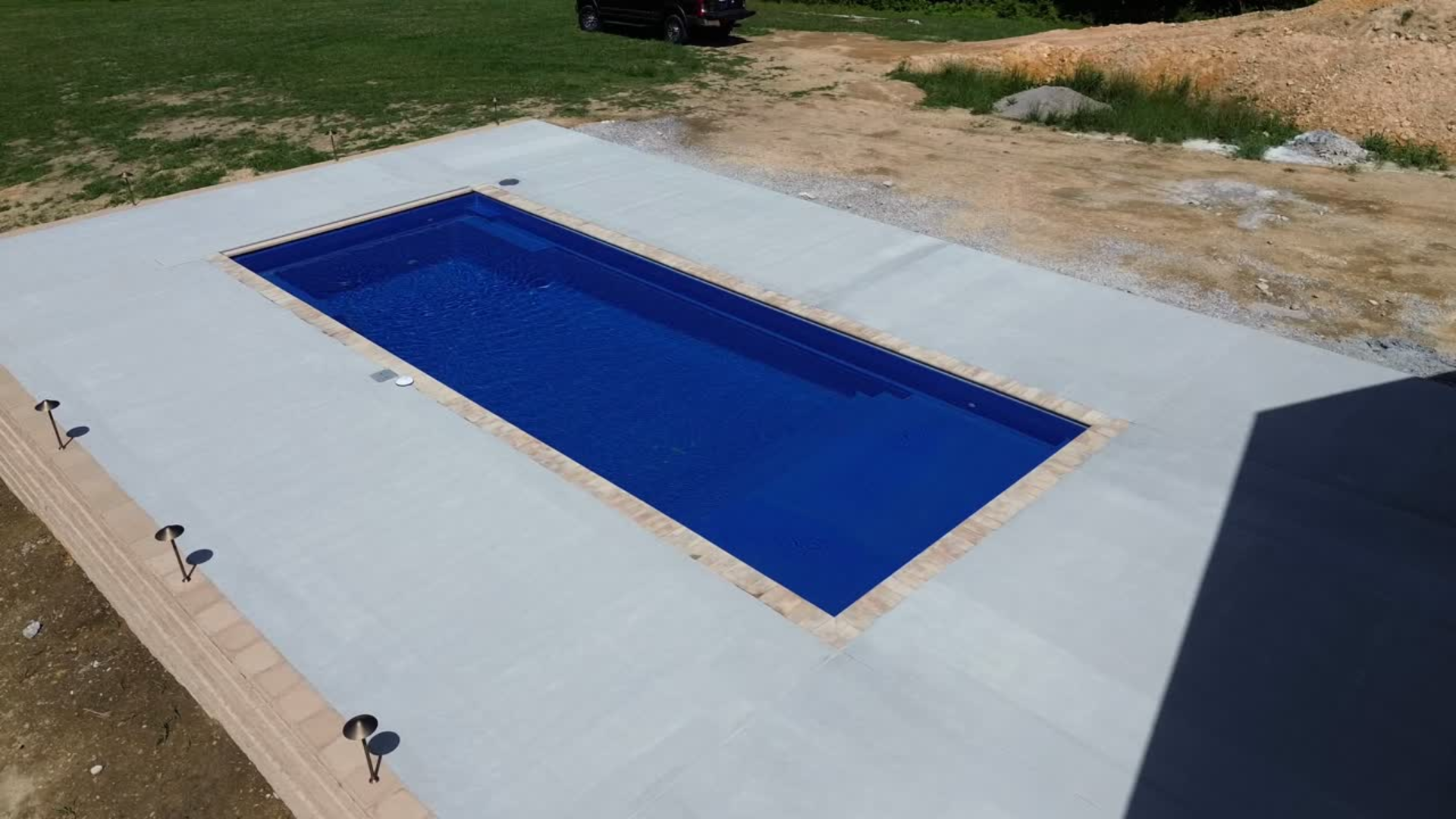 Pinnacle 40ft in Sapphire Blue