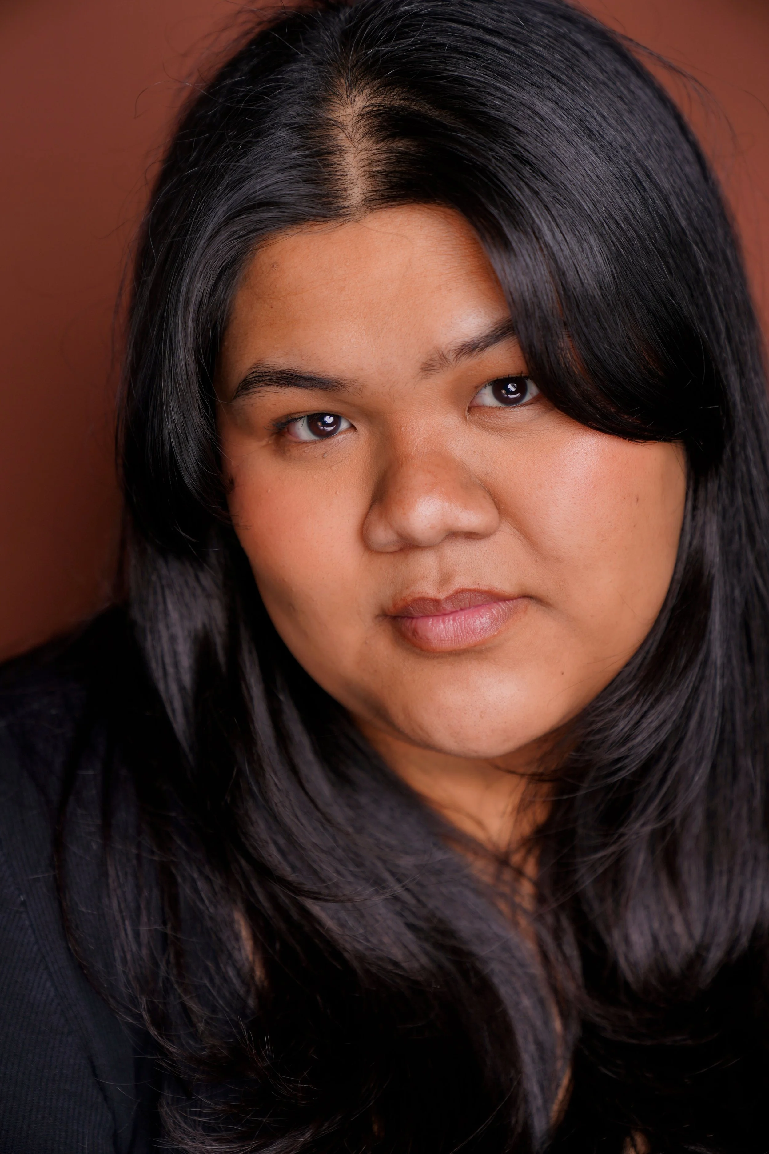 Henson Headshot edit 2.jpg