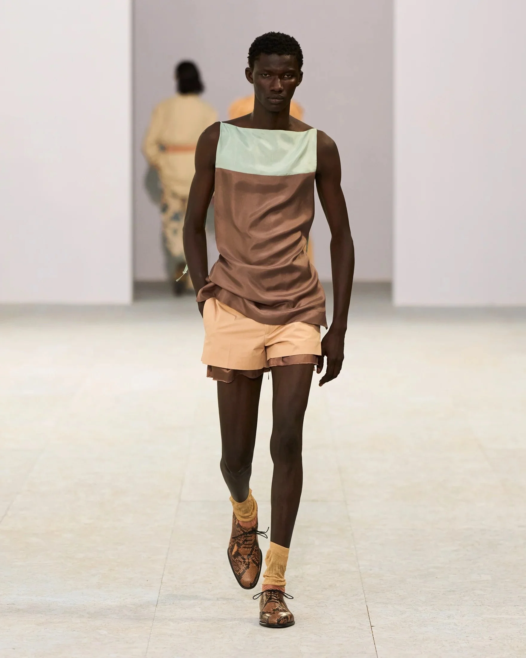 Dries-Van-Noten-base-cast-20.jpg