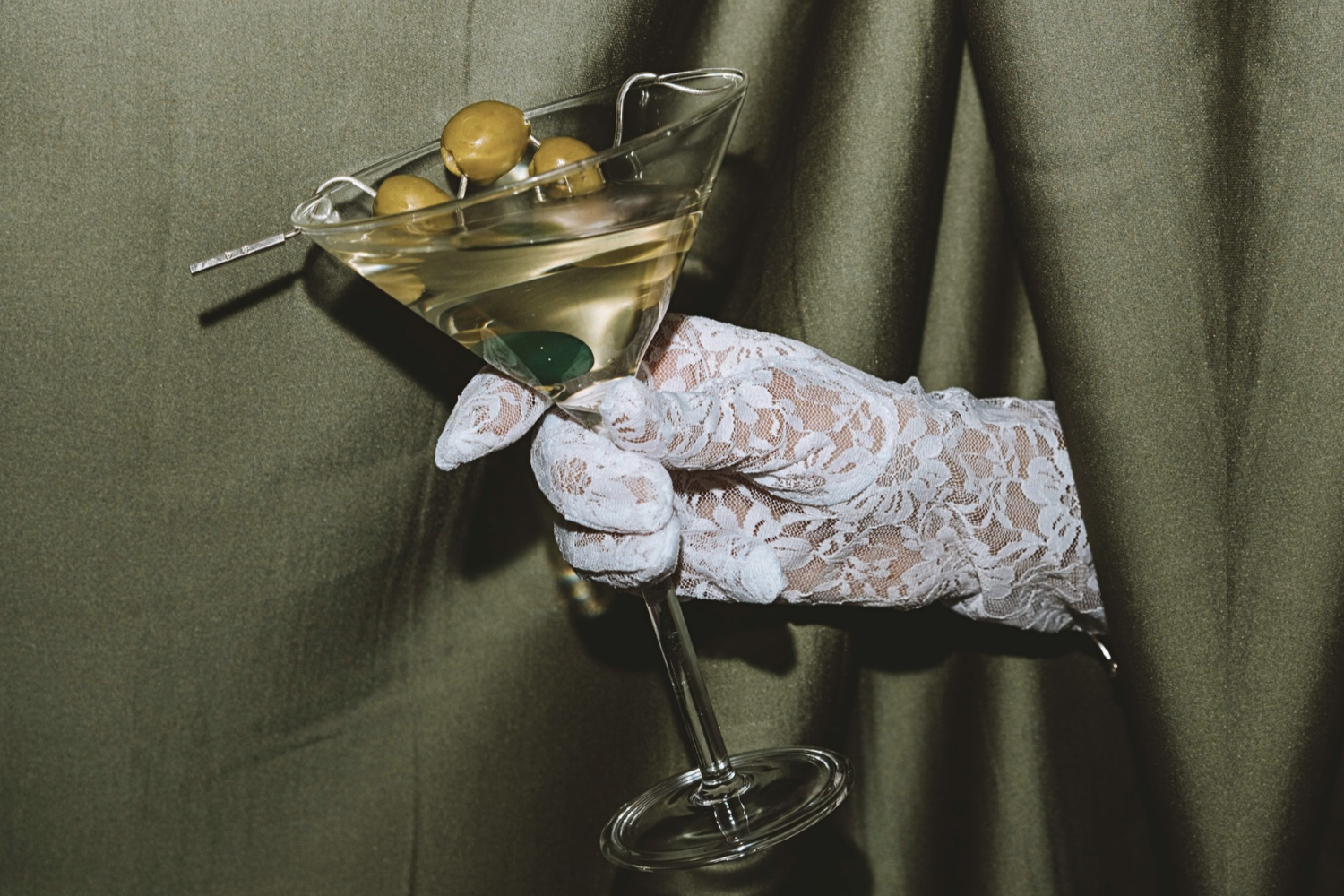 Maison Balzac x blonde.: Jewellery for Your Martini.