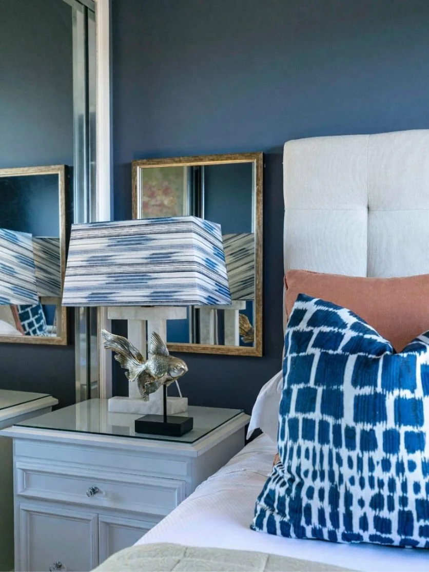 Breakfast Point Colour