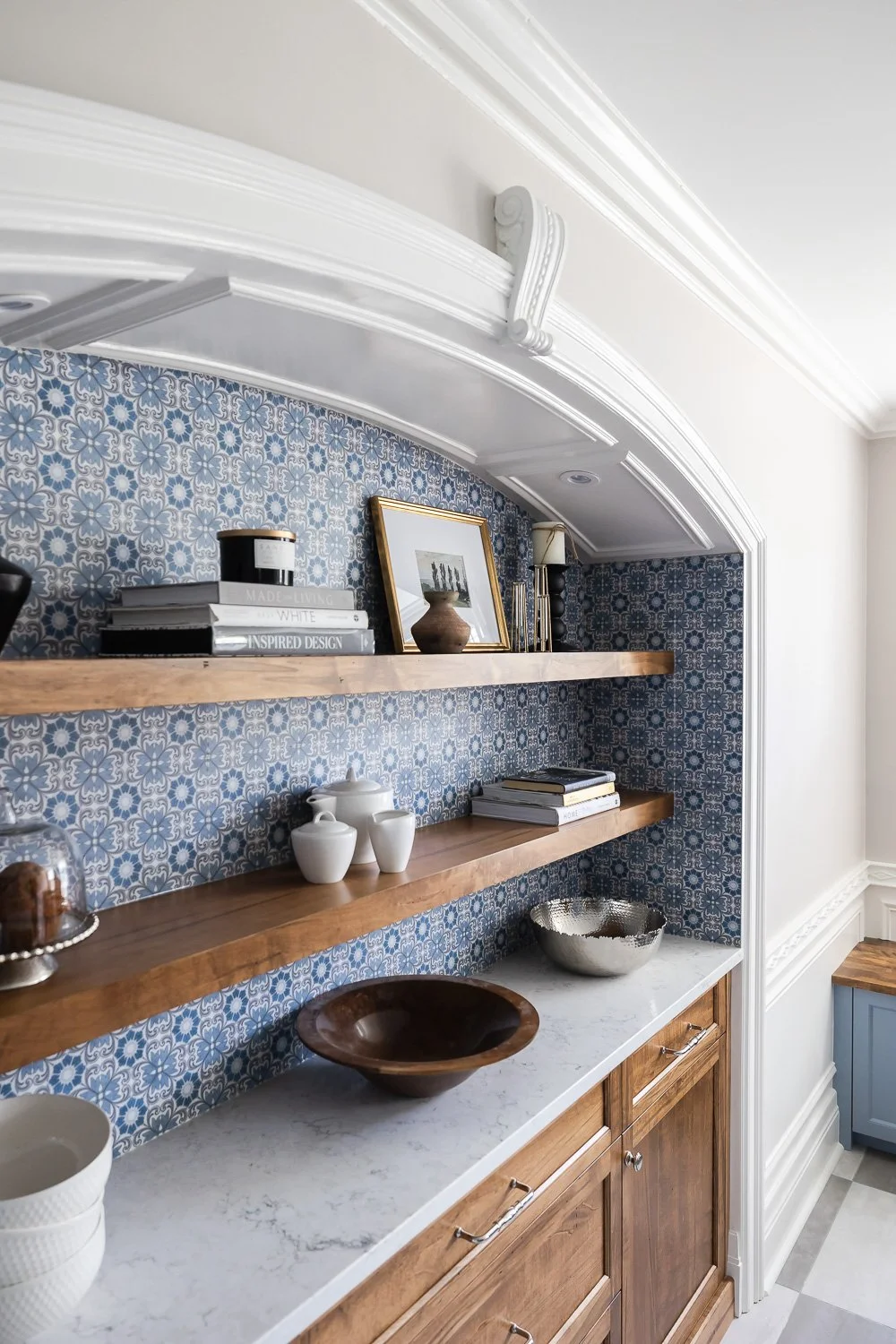 blue-kitchen-checkered-floor-waterloo-housevenne-1 (14).jpg