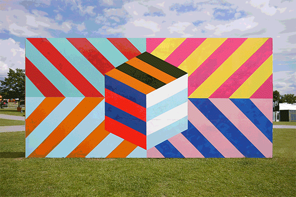 On the Creative Market Blog - The 30 Best Animated GIF Artists on the Web.gif