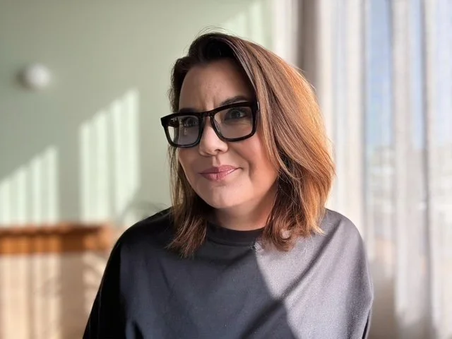 Leona Coe - founder of Coe Design Studio and creator of The Emerging Designer Advantage course for interior designers