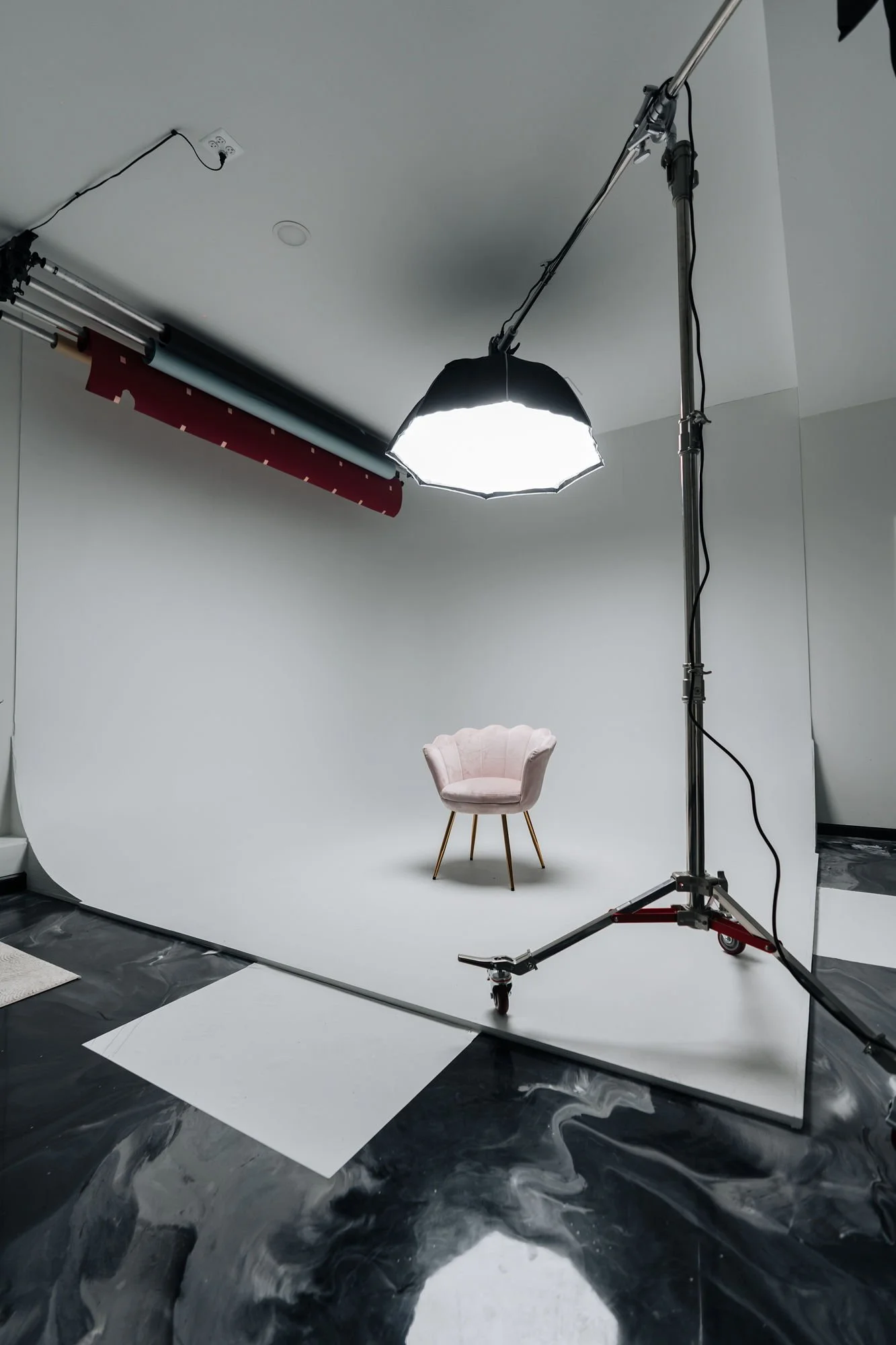 Studio Now Open STUDIO | Create, Capture, Collaborate Now — LUX1 STUDIO