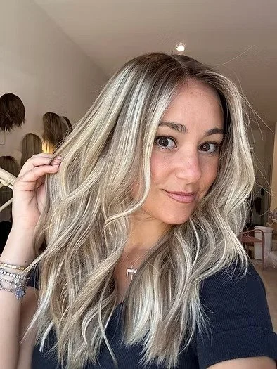 LACE TOP WIG -MEDIUM- 20