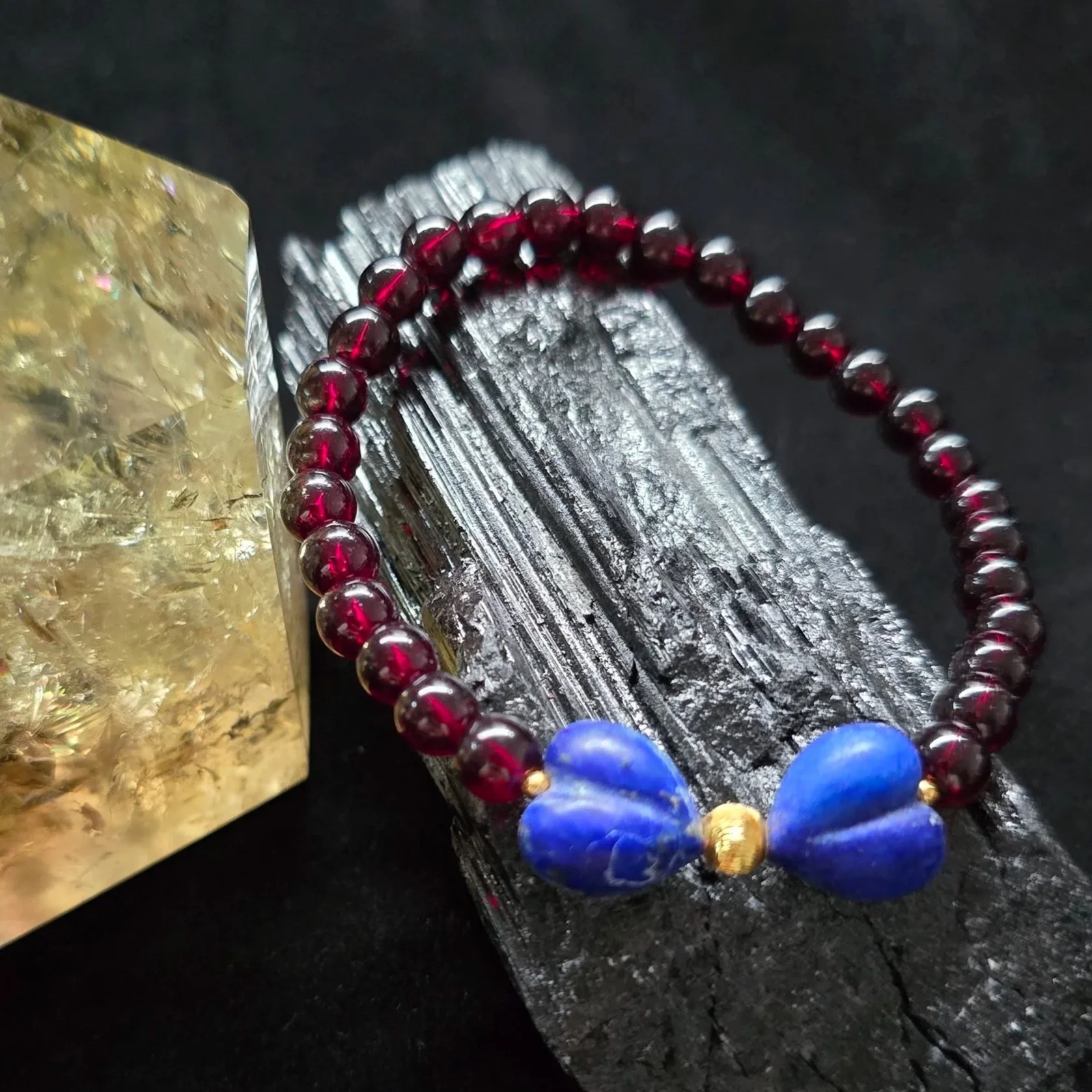 LL-02 Garnet Bow