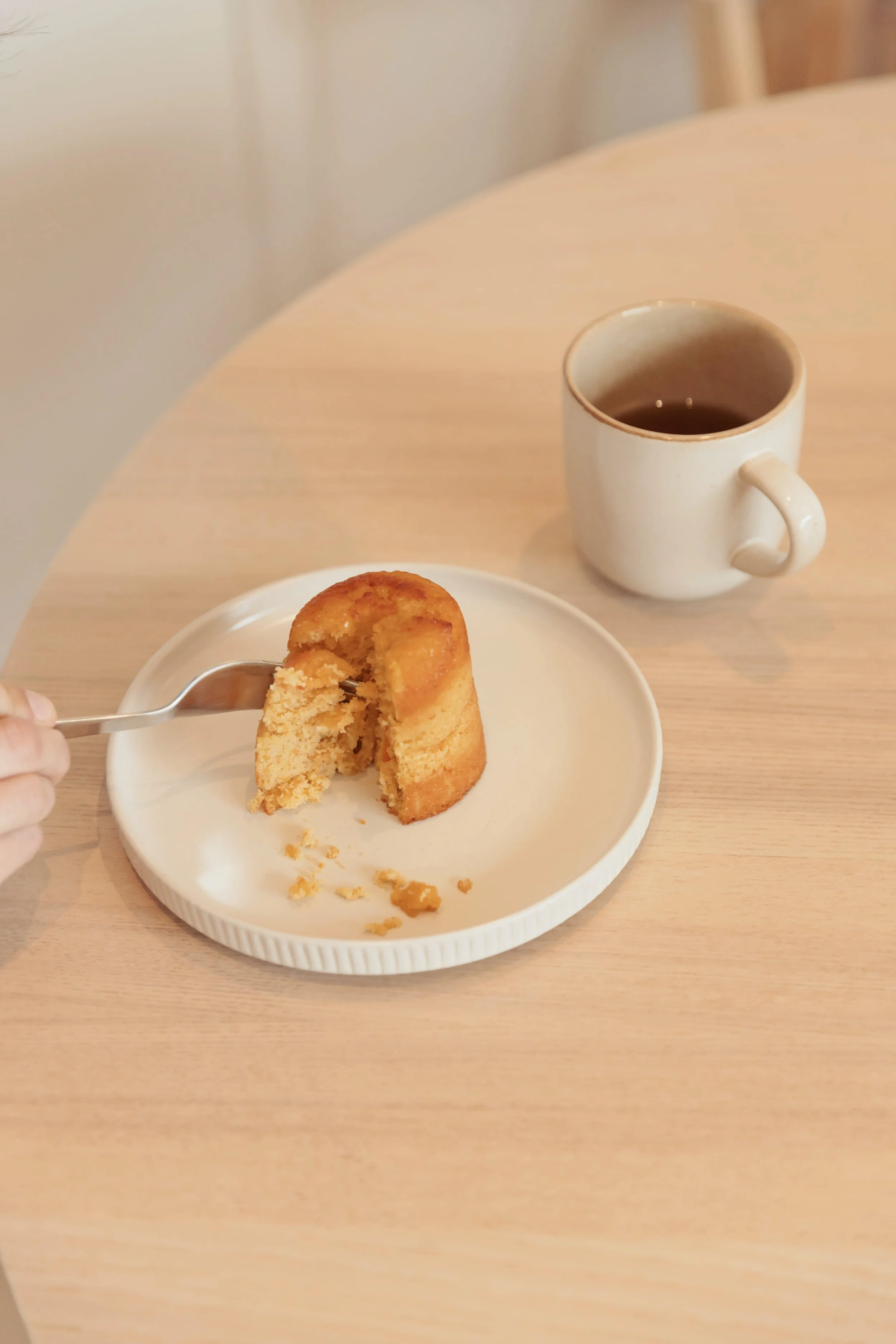 Why Mindful Eating Feels So Hard — And What Your Nervous System Might Be Telling You