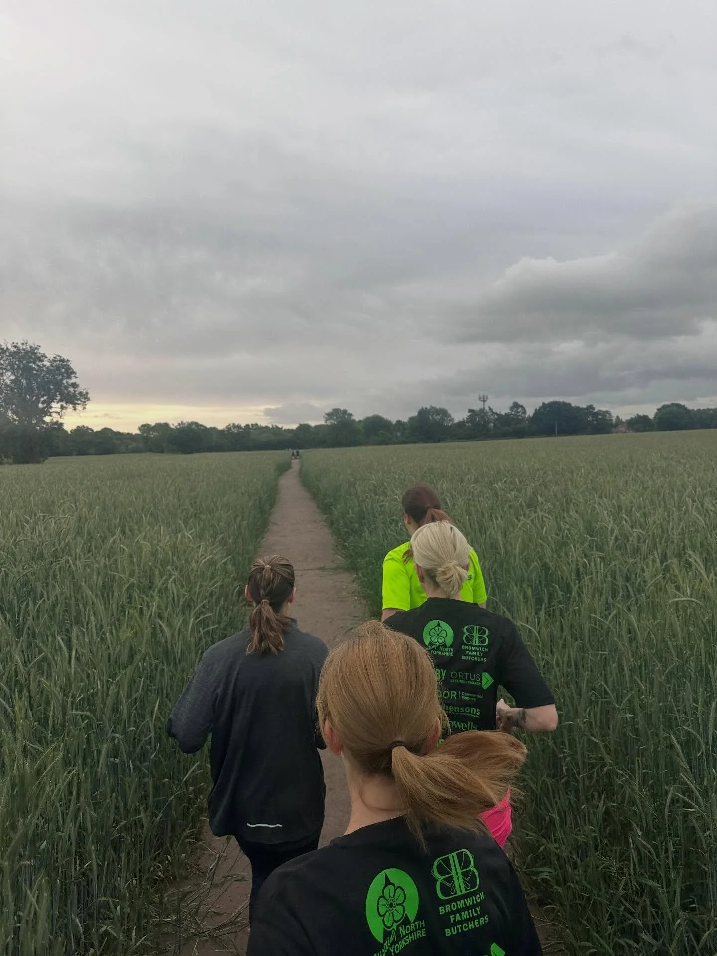 Who&rsquo;s got that Friday Feeling? We do! Great turnout and some new faces this morning! No better way to start the day and the weekend!! 

Next club run we are heading to the trails on Sunday. Two options on distance so get booked in. It&rsquo;s a