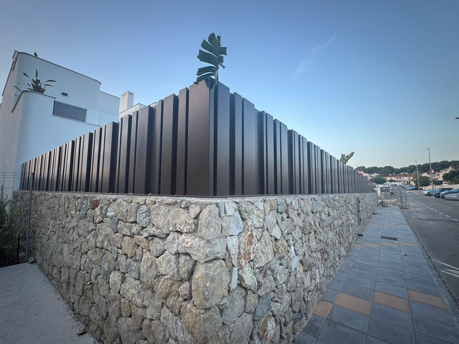 Valla de aluminio soldado