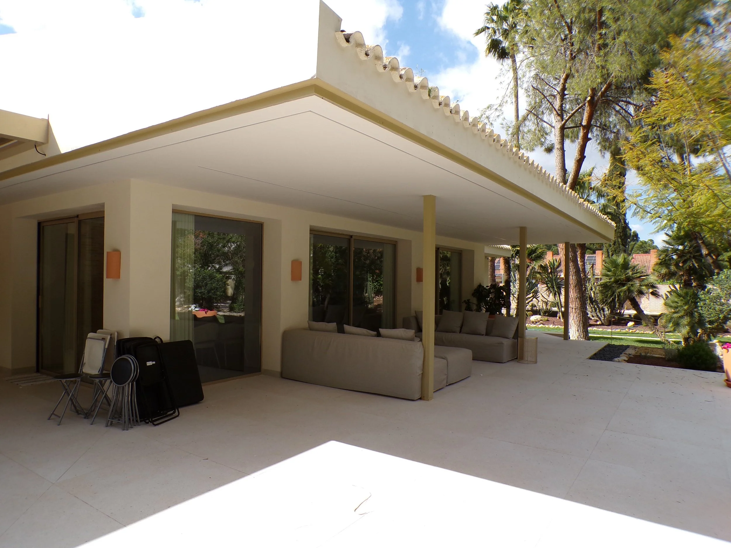 Balconeras minimalistas.jpg