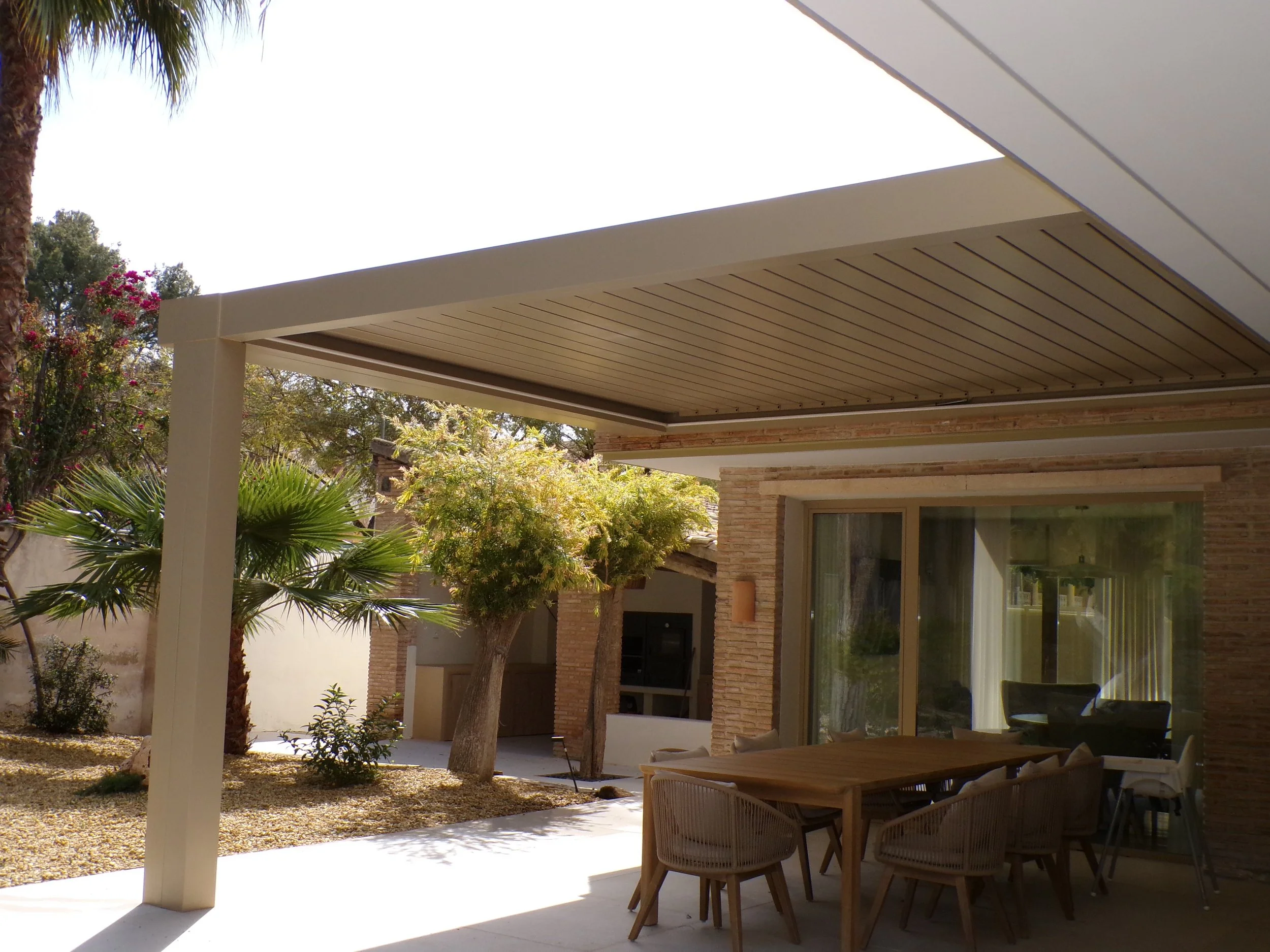 Pérgola en terraza.jpg