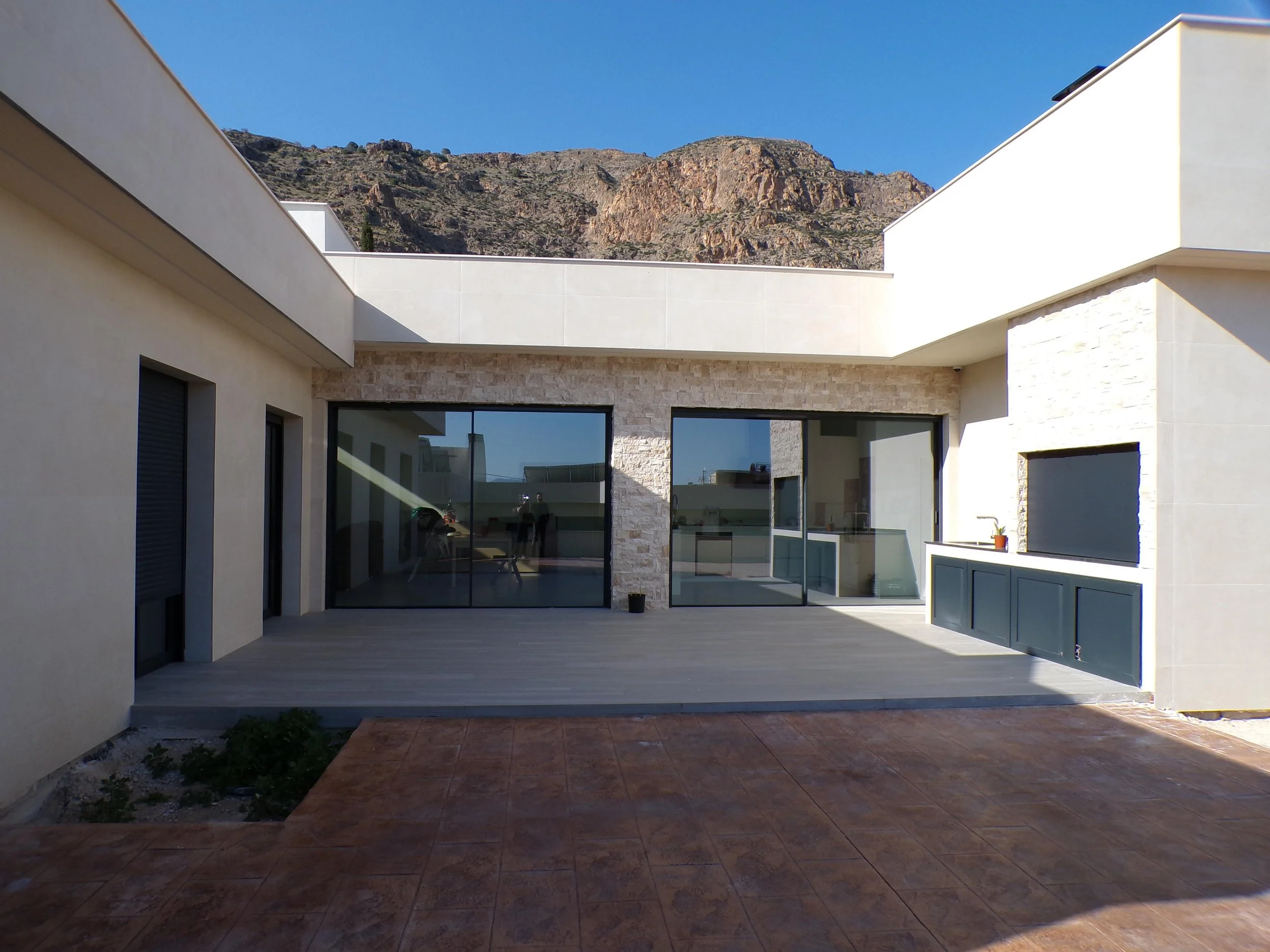 Terraza vivienda Orihuela.jpg