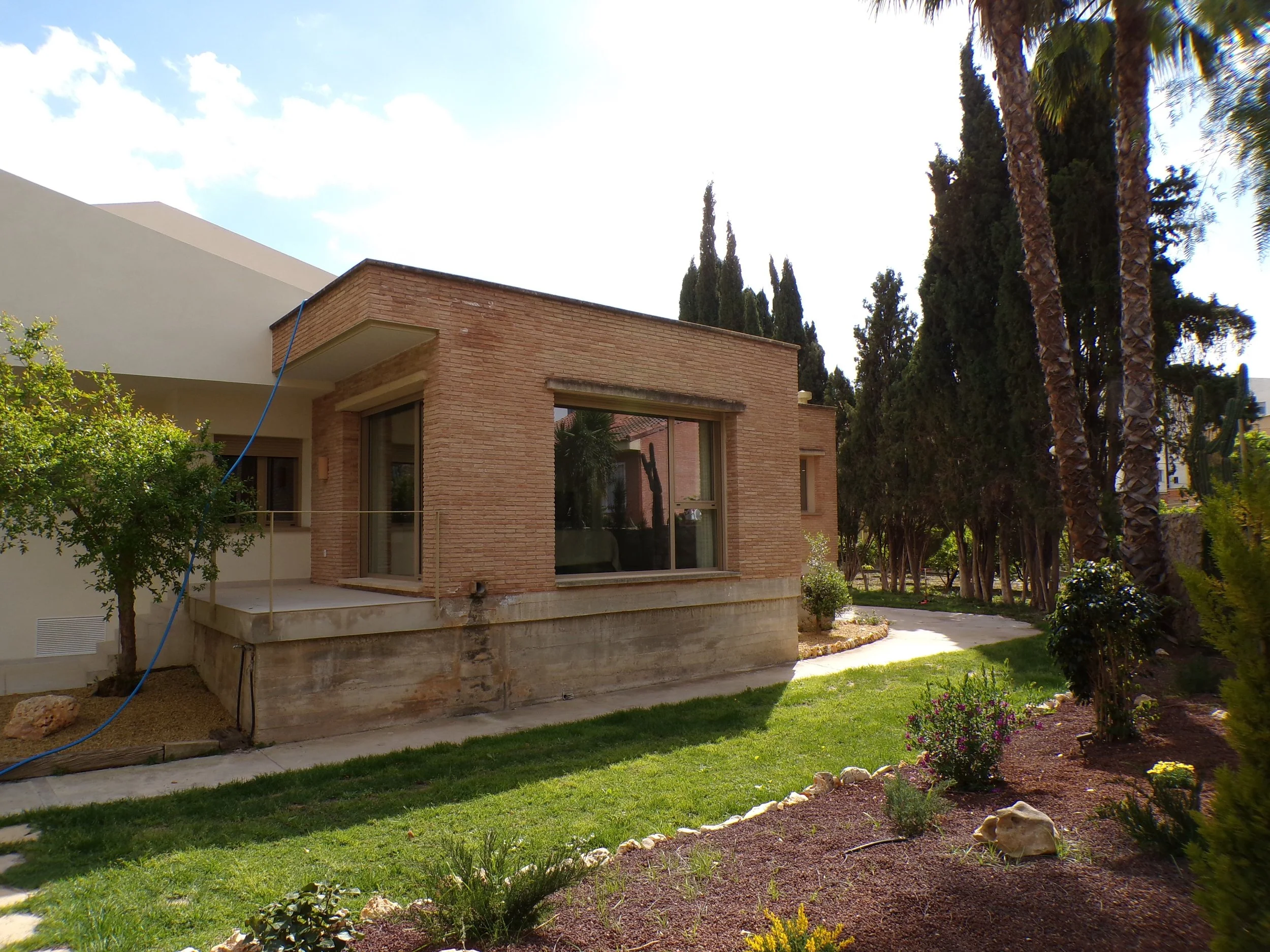 Exterior ventanas dormitorio.jpg