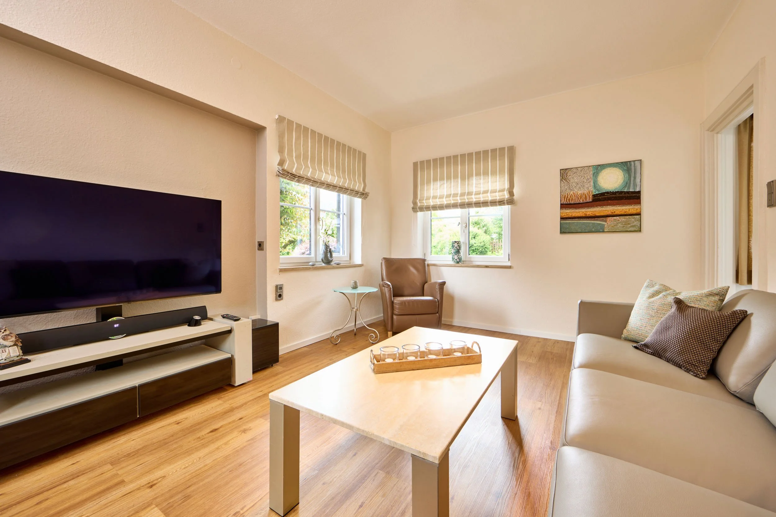 12_Wohnzimmer EG marcgilsdorf.jpg