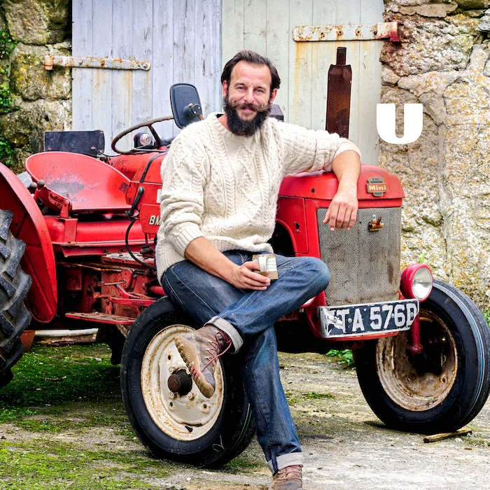 UK TV 
Credit | Production Team