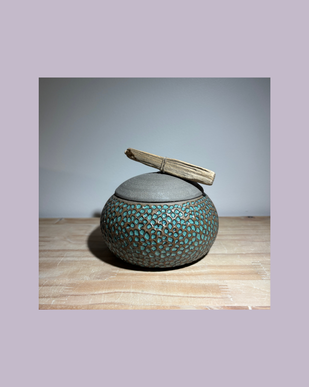 Boîte à bijoux en grès émail turquoise