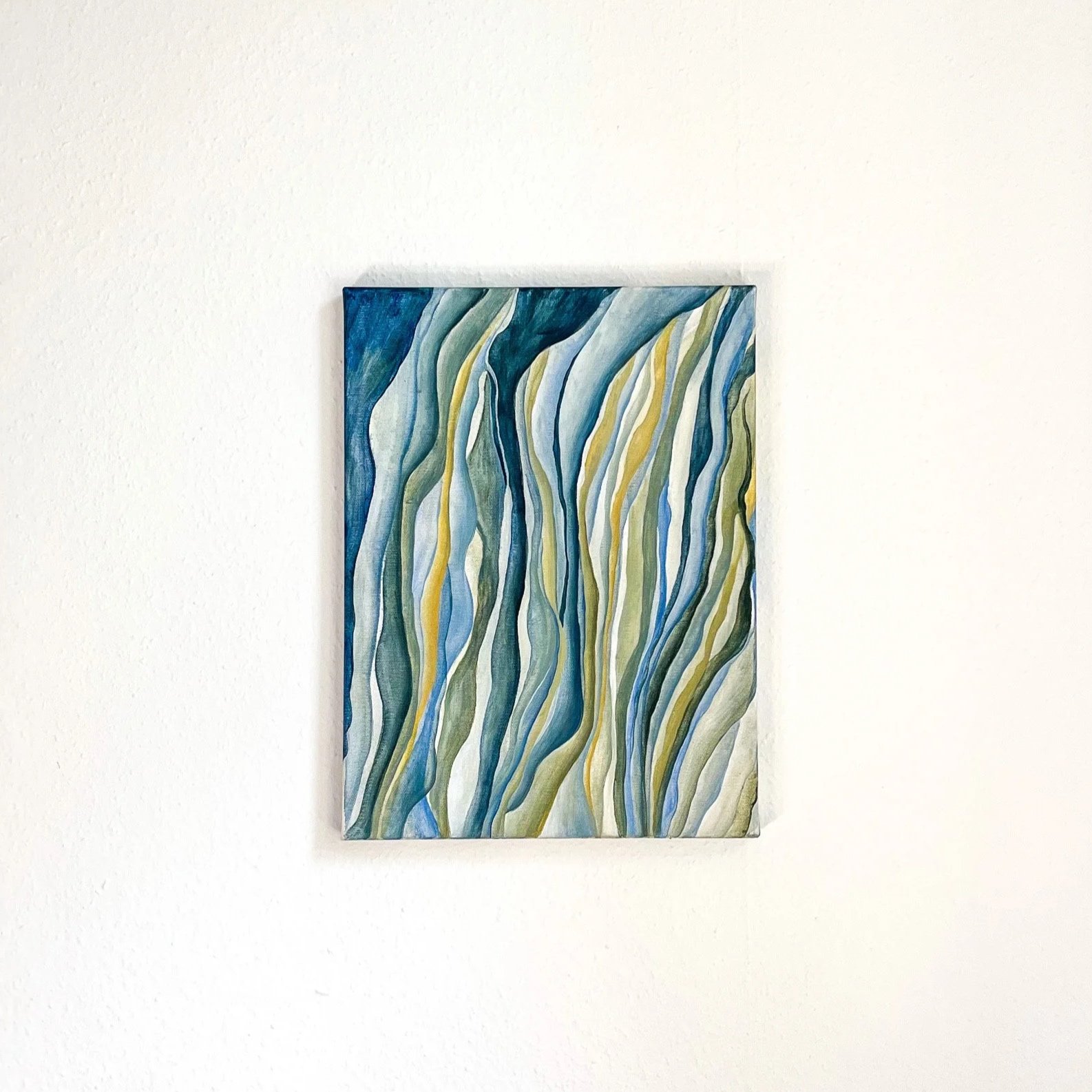 I look for you in every corner. Acrylic on canvas, 40x30cm, 2025