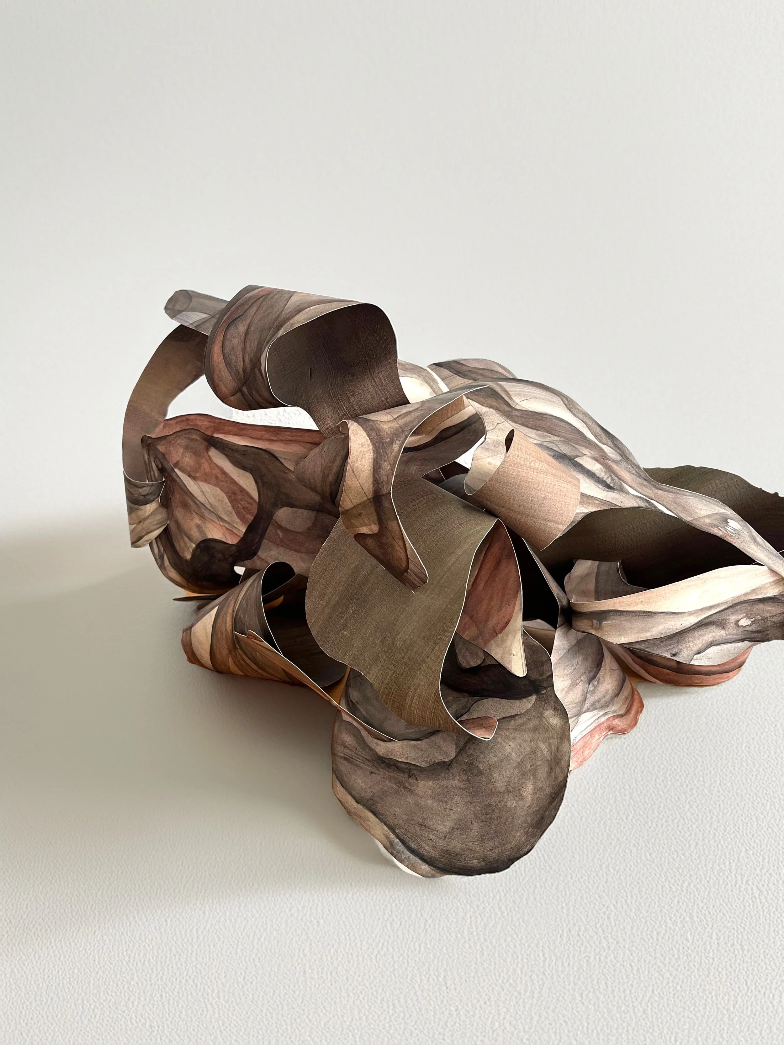 Sculpture. Beautiy for Ashes. Acrylic and pencil on paper, 80x55x40cm, 2025.