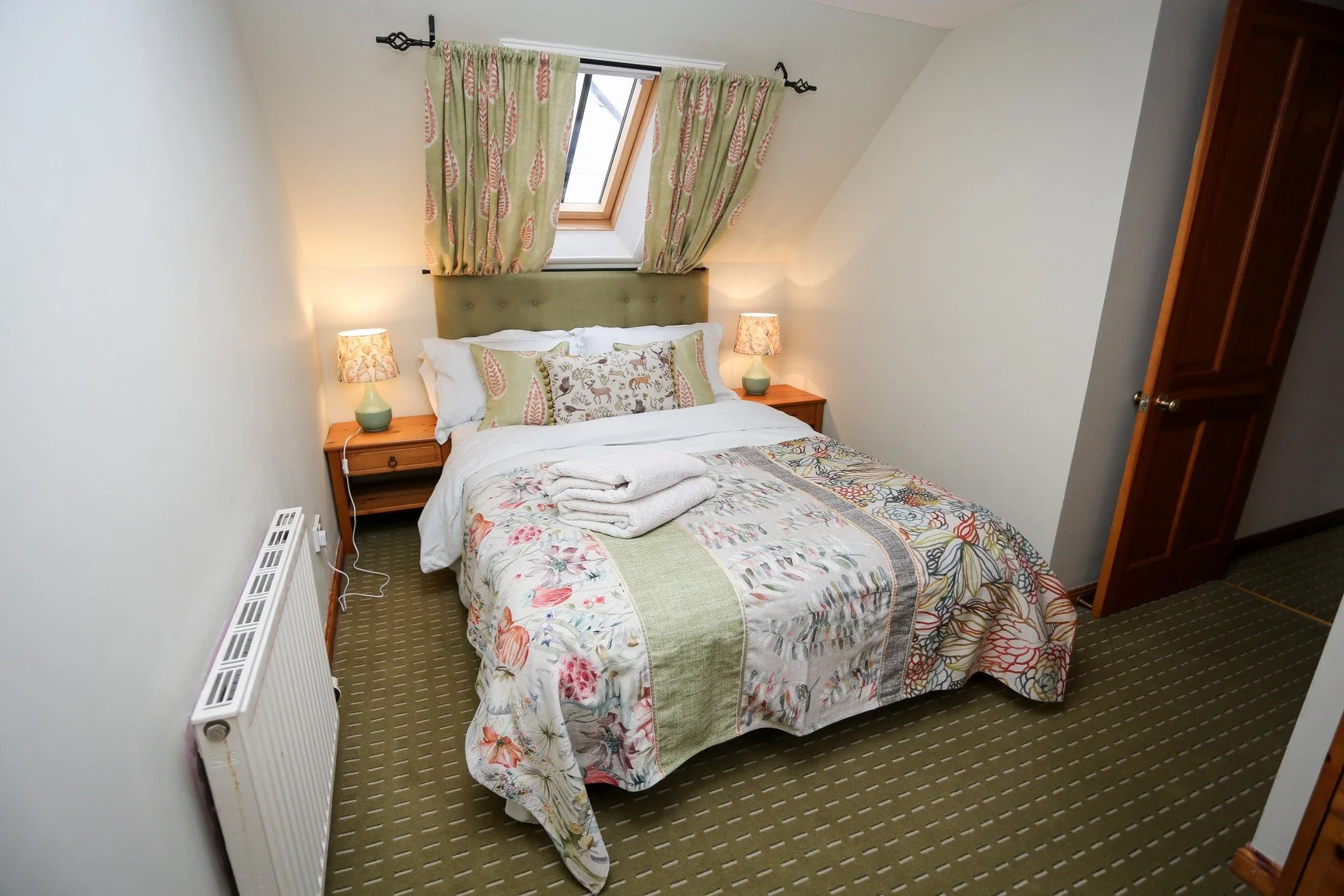 Fa'side Cottage_56.jpg